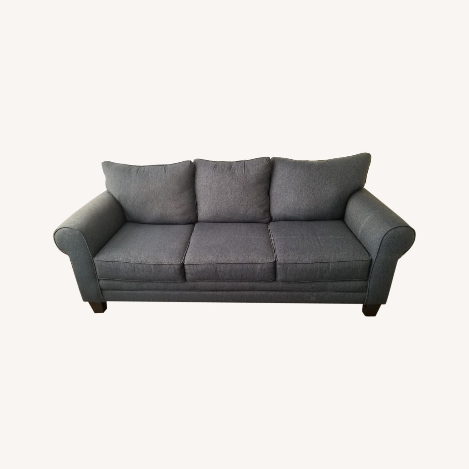 Raymour &amp; Flanigan Blue McKinley Sofa - AptDeco