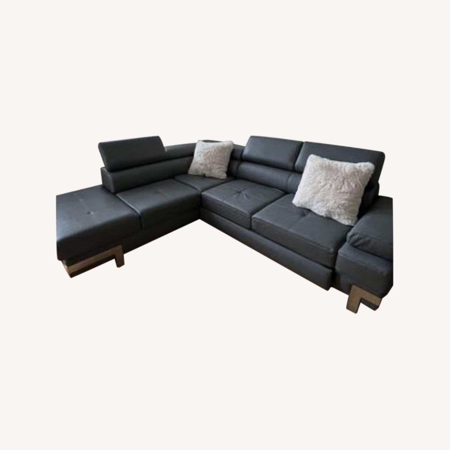 Left Hand Facing Sectional AptDeco