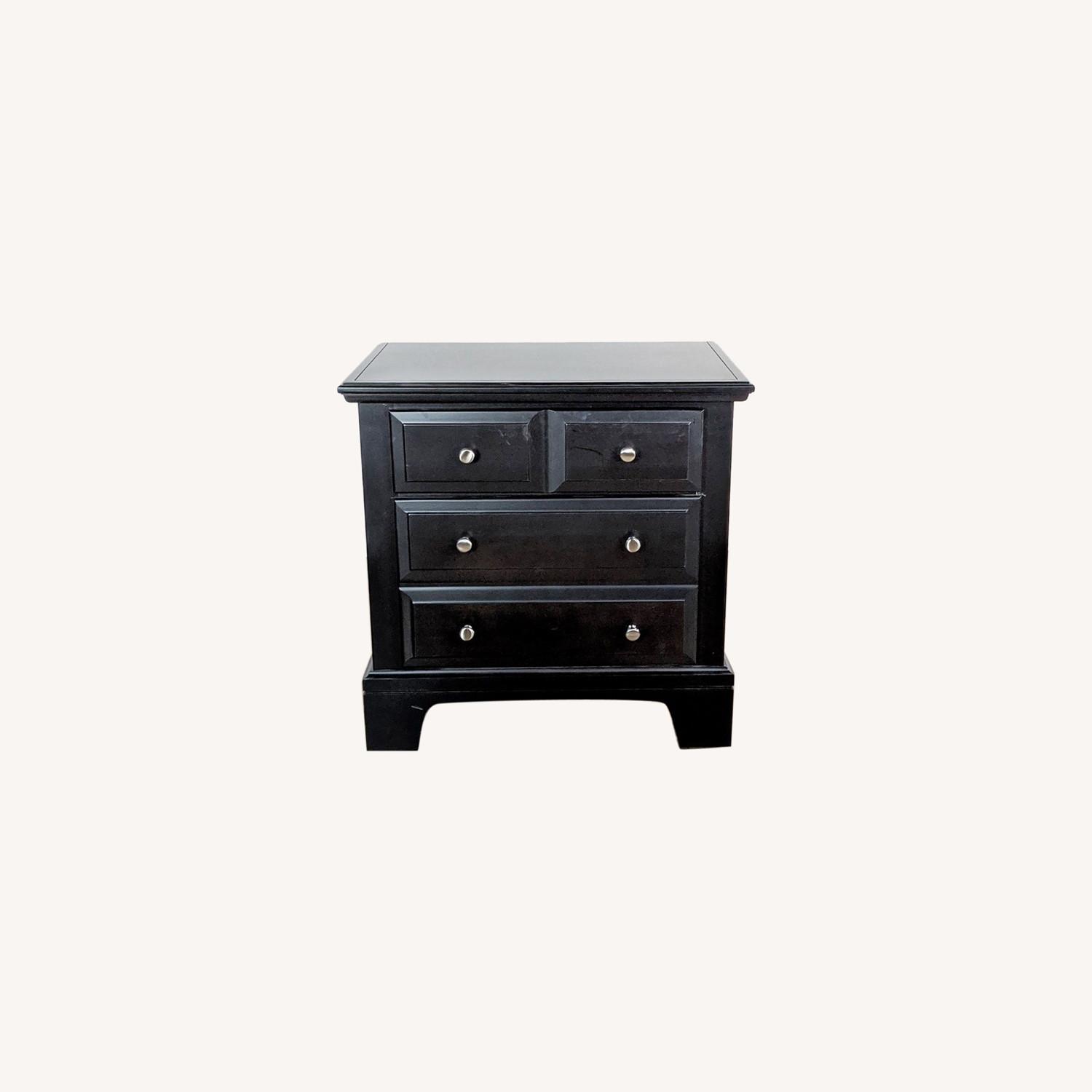 Vaughan-Bassett Hamilton Franklin Nightstand - image-0