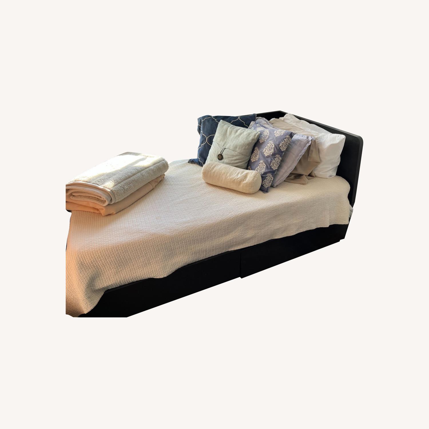 IKEA Pullout Day Bed AptDeco