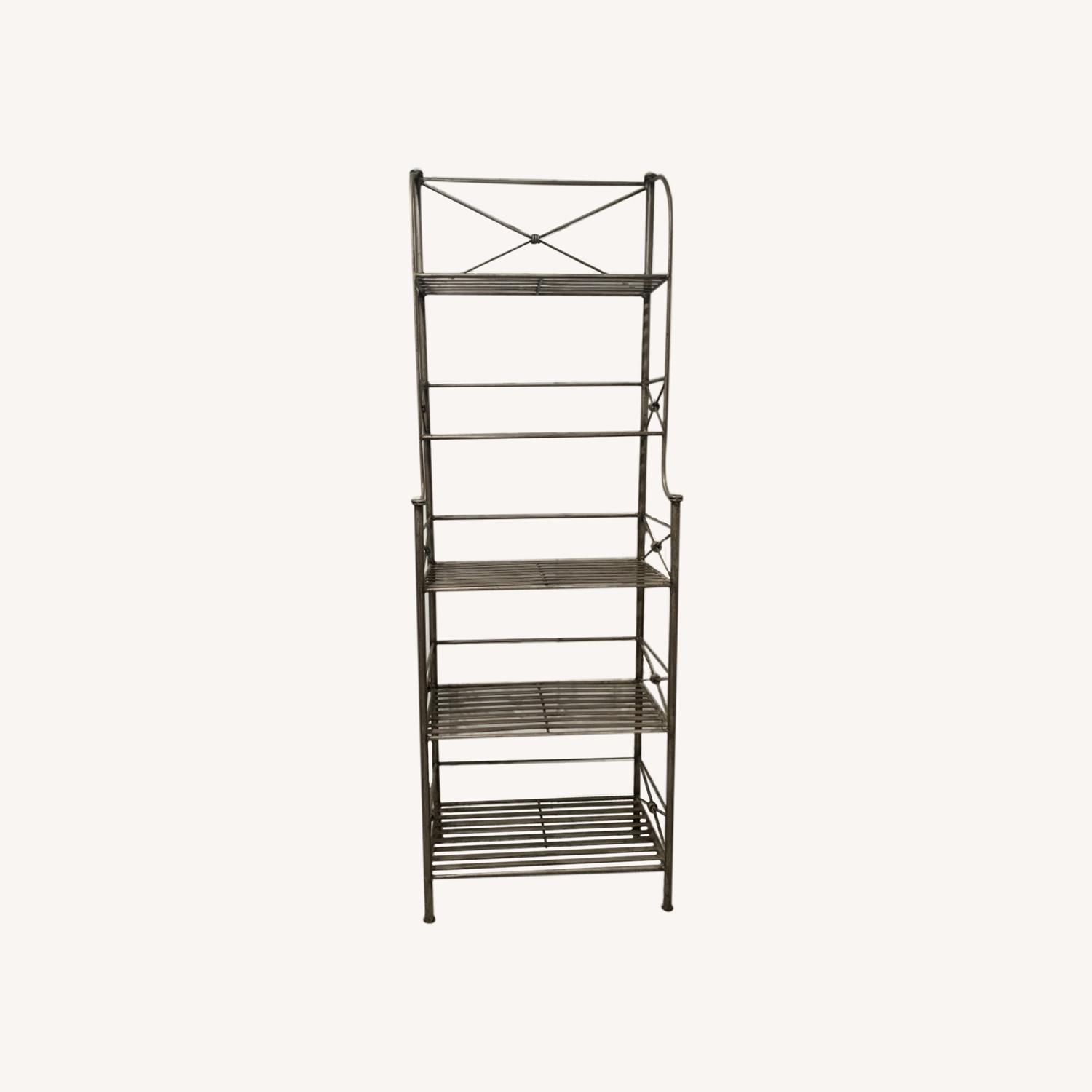 Bakers Rack AptDeco