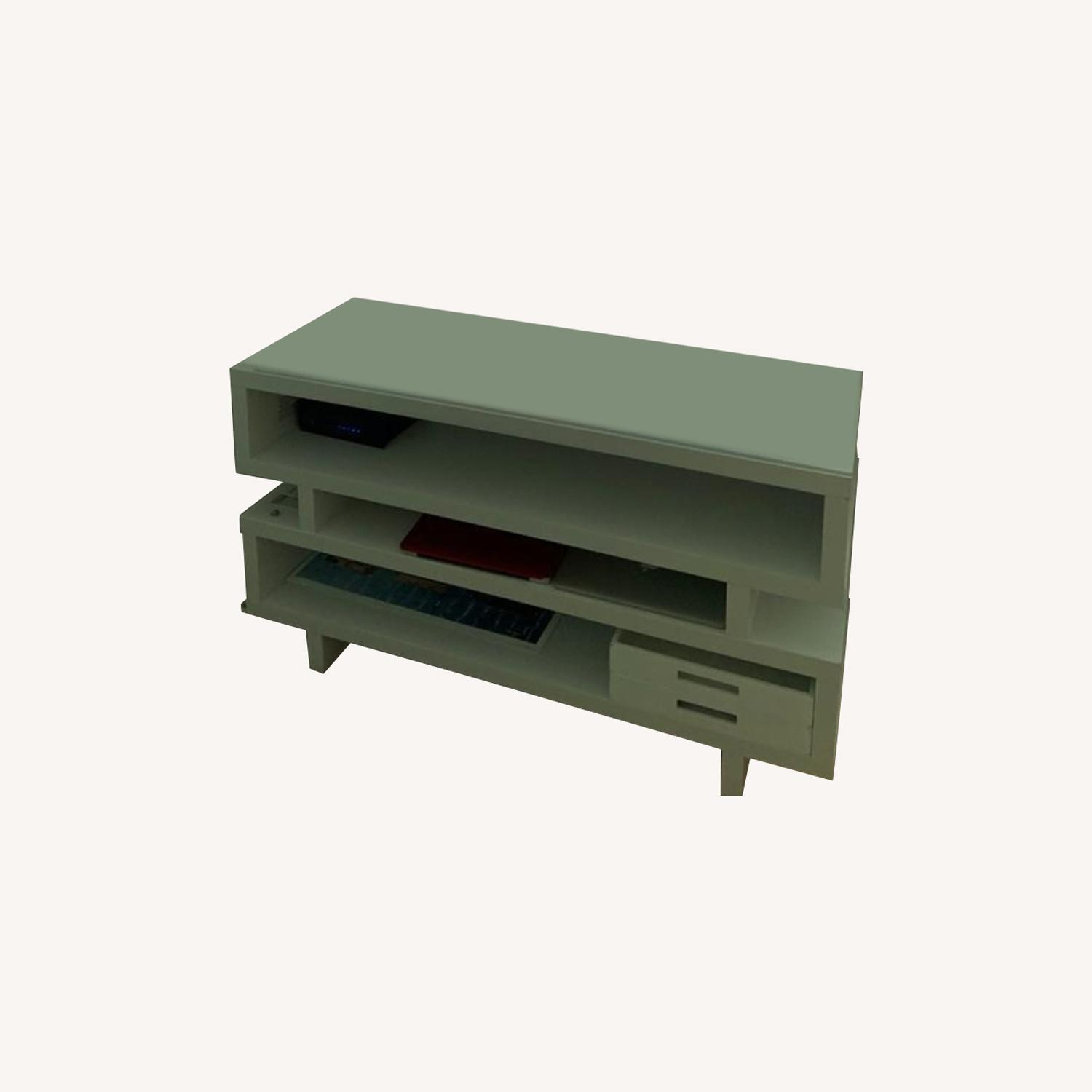 Amazon Tv Unit AptDeco