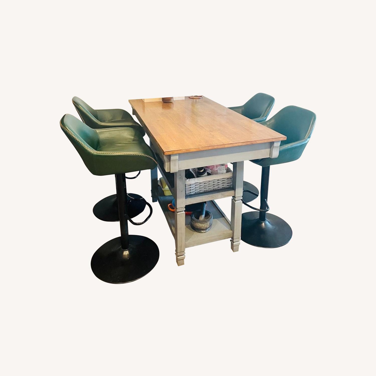 Oak Park Kitchen Island and 4 Mistana Bar stools - image-0