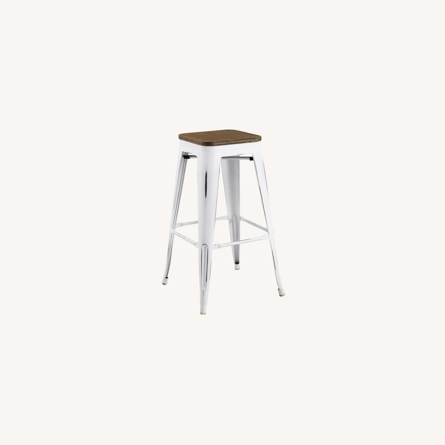 Bar Stool In White PowderCoated Metal Base AptDeco
