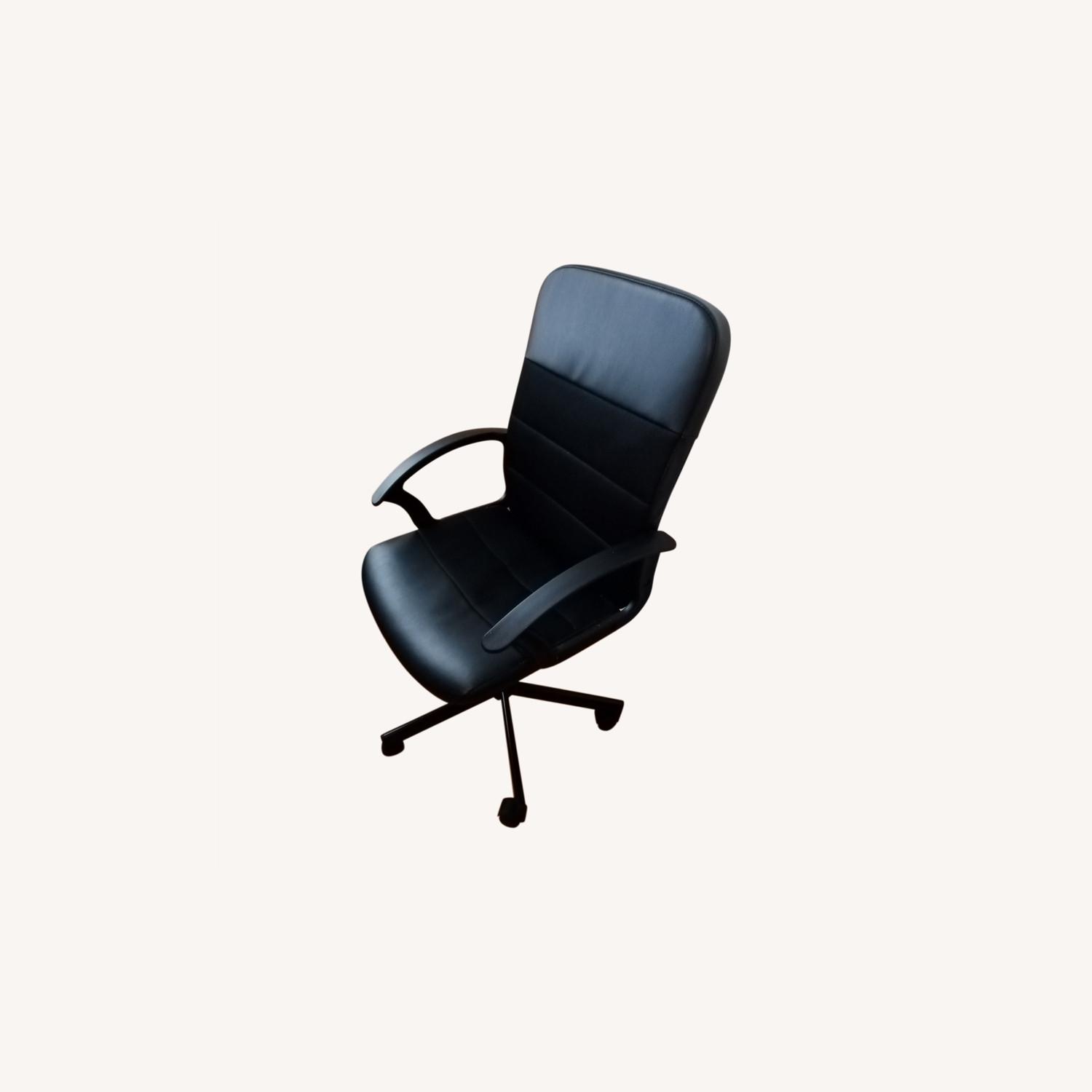 IKEA Black Chair AptDeco