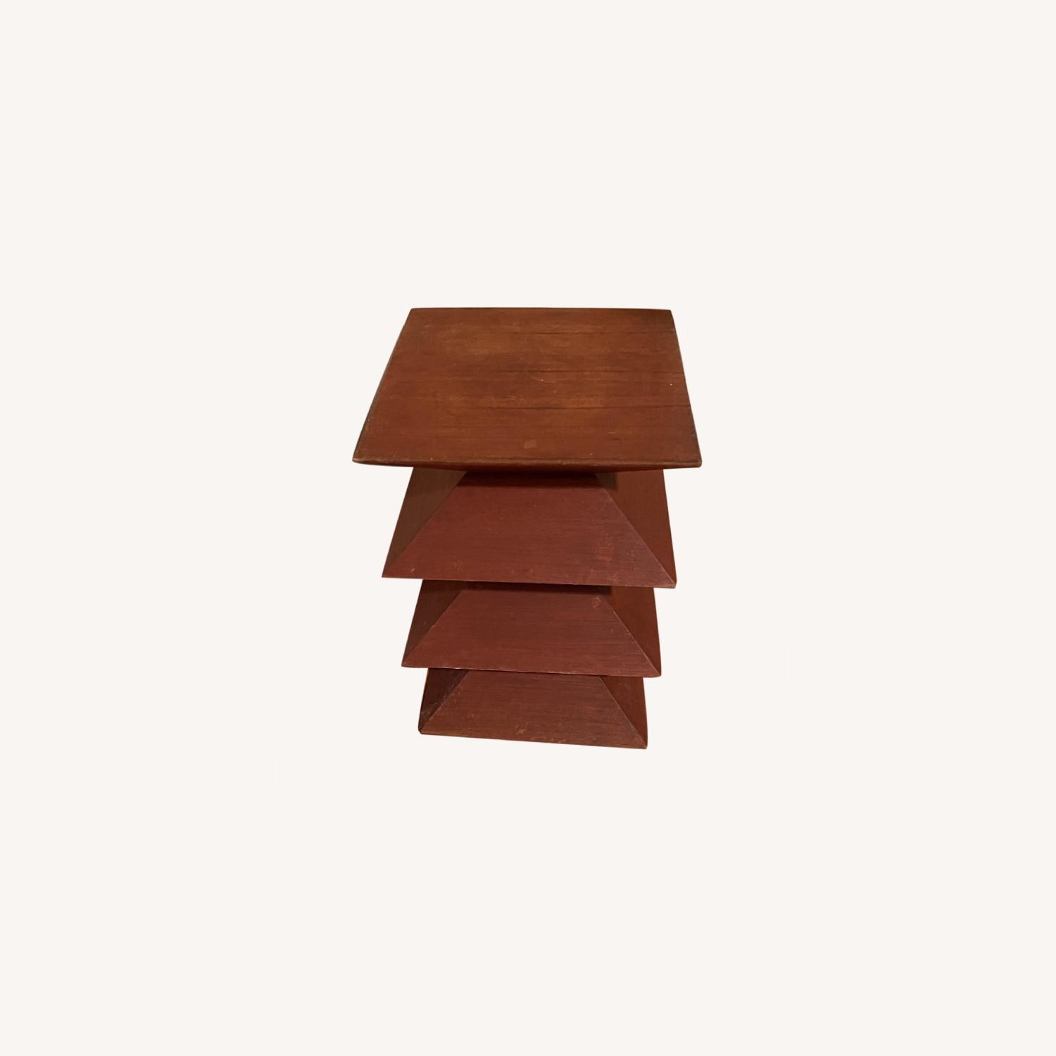 Modern Side Table/Plant Stand AptDeco