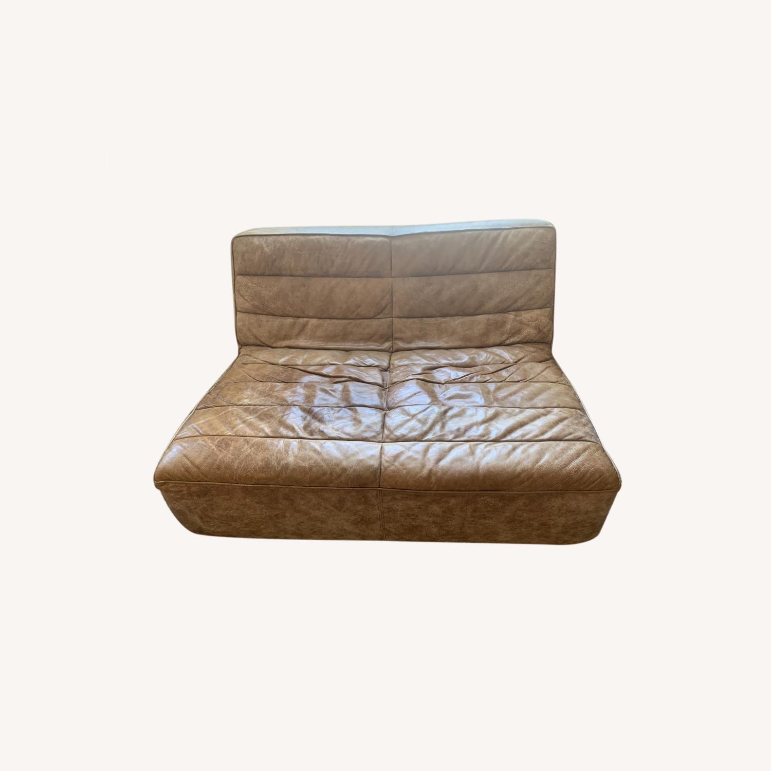 Timothy Oulton Shabby Couch - image-0