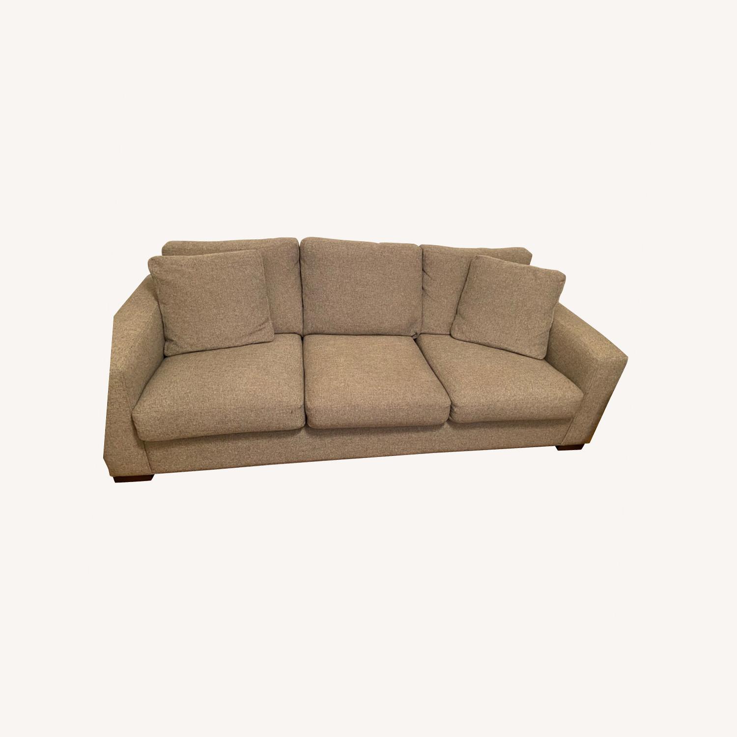 Room & Board Metro Sofa in Tatum Grey AptDeco