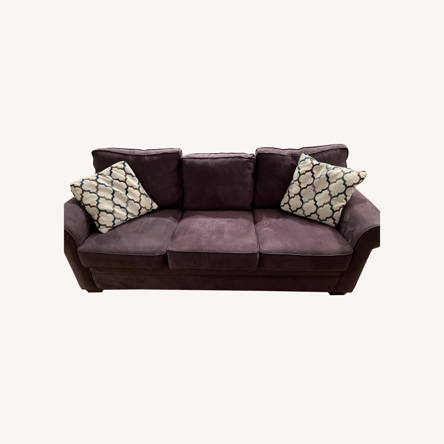 Raymour & Flanigan Grey 3Seat Sofa AptDeco