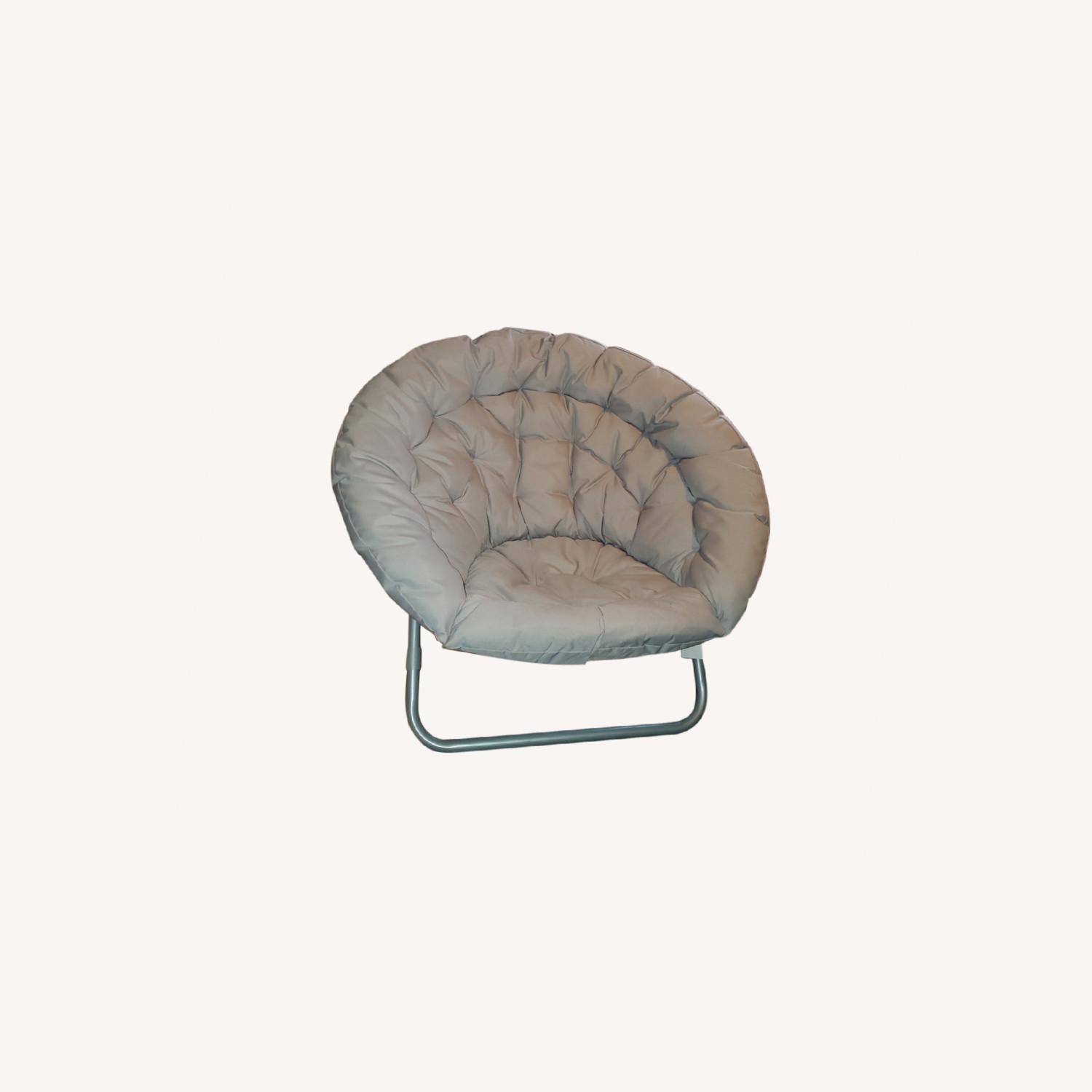 Pottery Barn Round Chair AptDeco