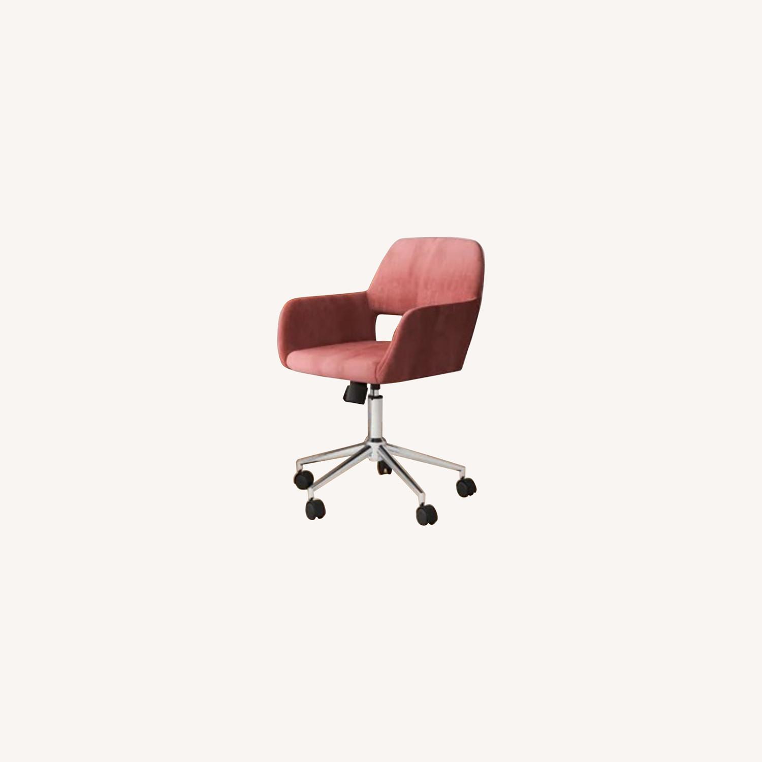 Wayfair Office Chair AptDeco
