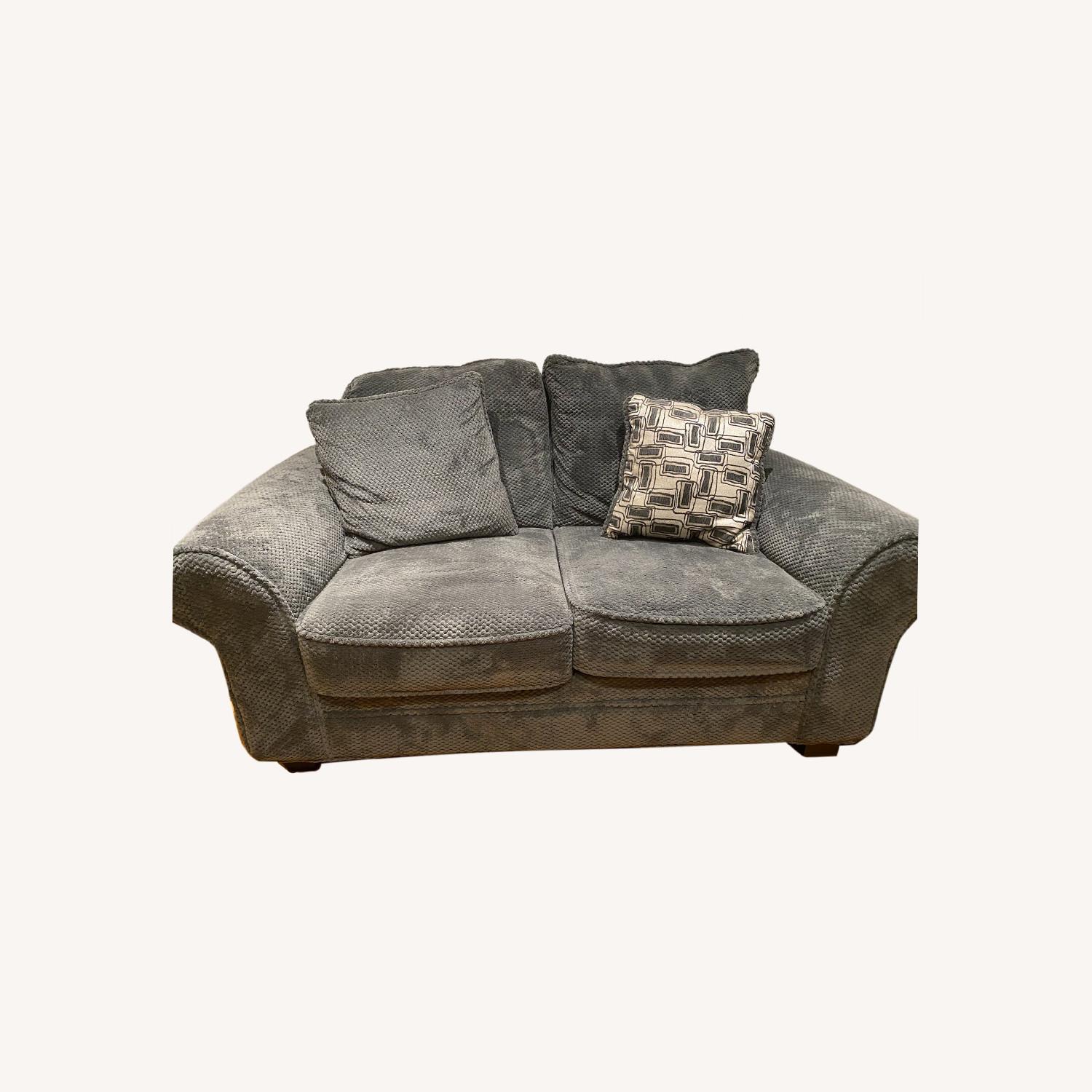Bob's Discount Furniture Grey Loveseat AptDeco