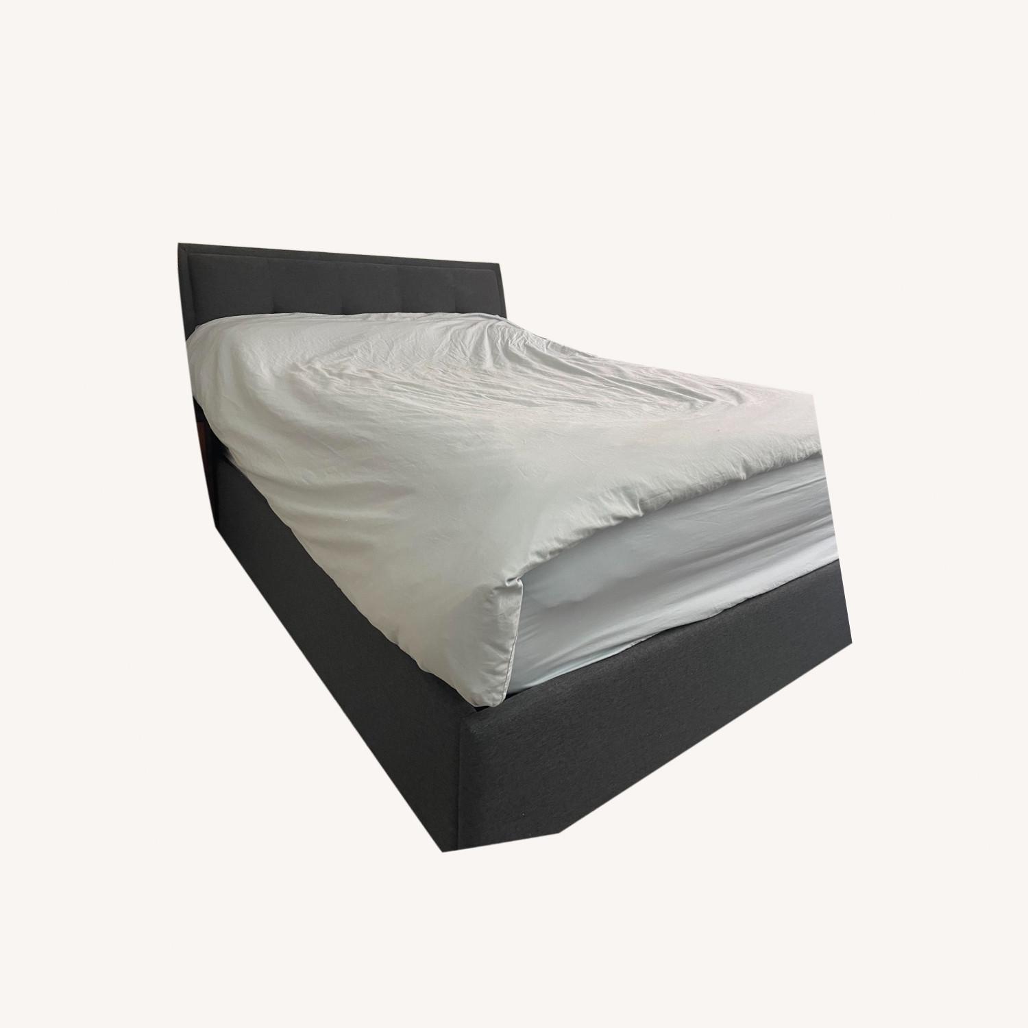 Queen Lift Top Storage Bed AptDeco