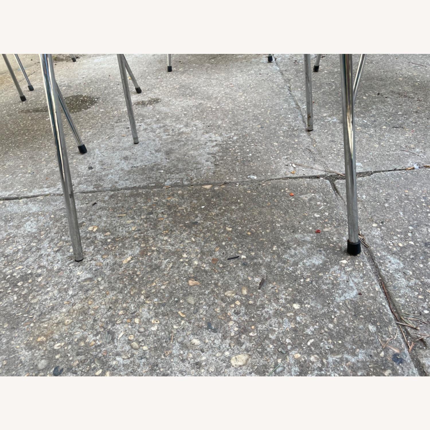 Arne Jacobsen Fritz Hansen Series 7 Chair set of 6 - image-22