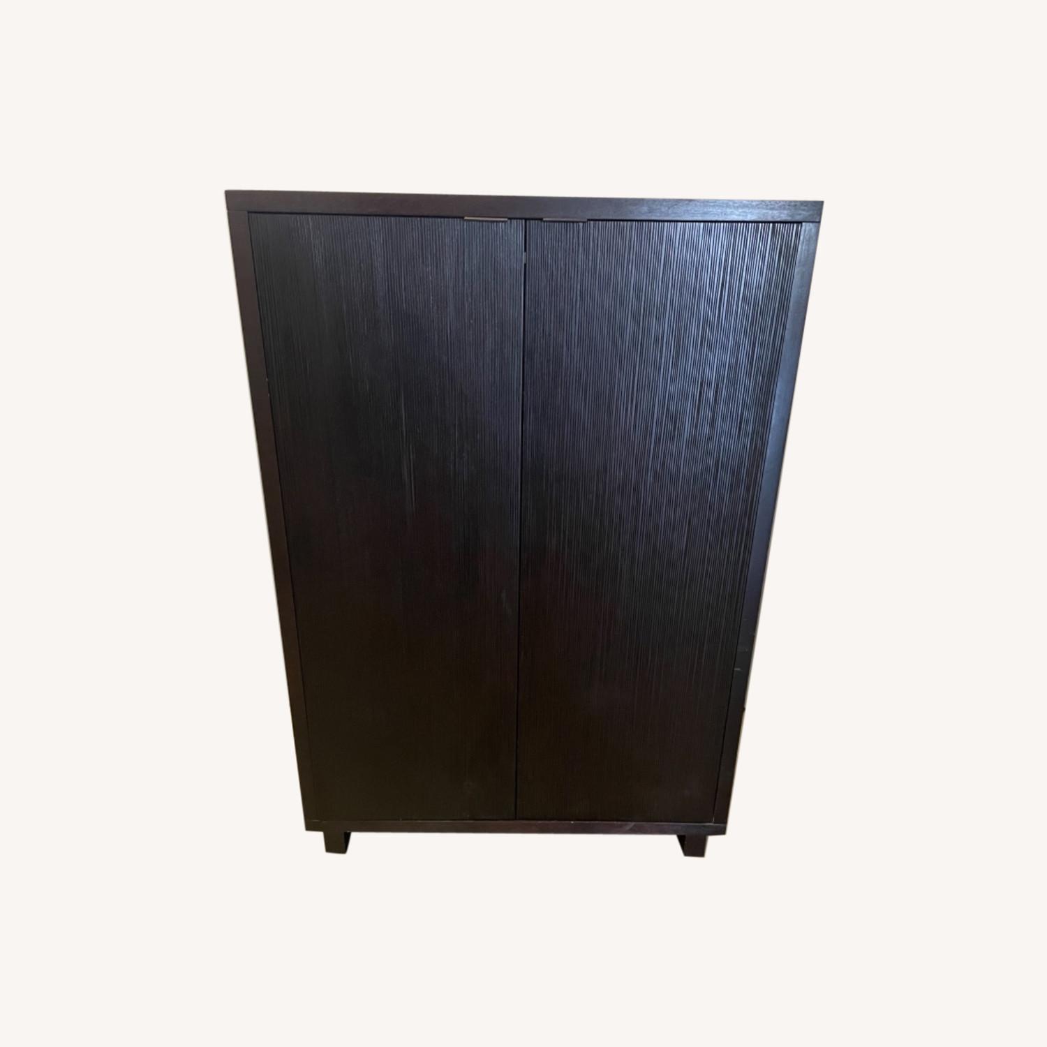 Crate & Barrel AptDeco