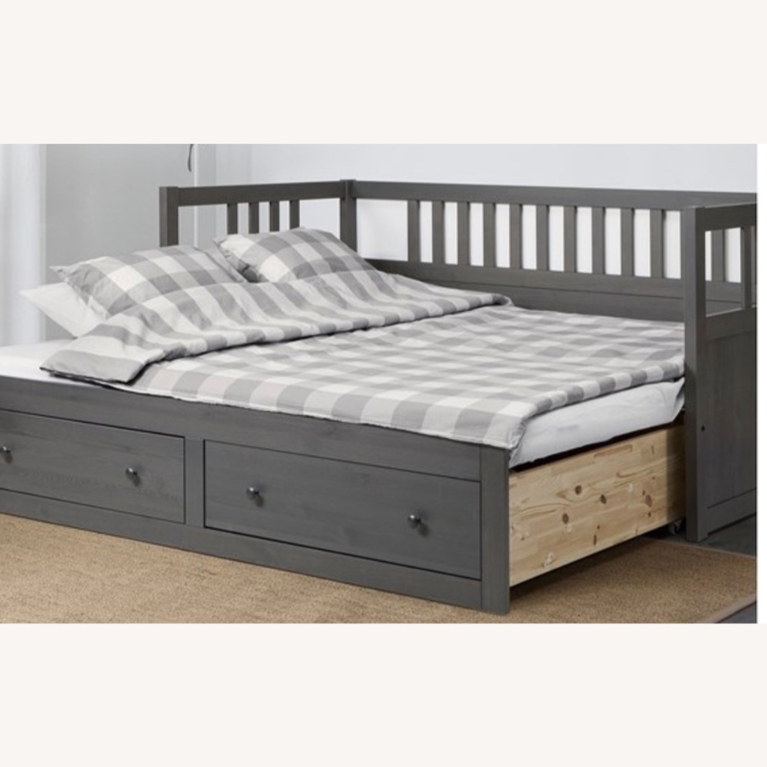 IKEA Hemnes Daybed - image-9