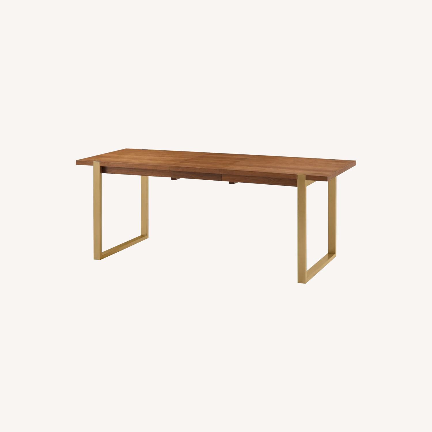 Castlery Gavin Extendable Dining Room Table - AptDeco