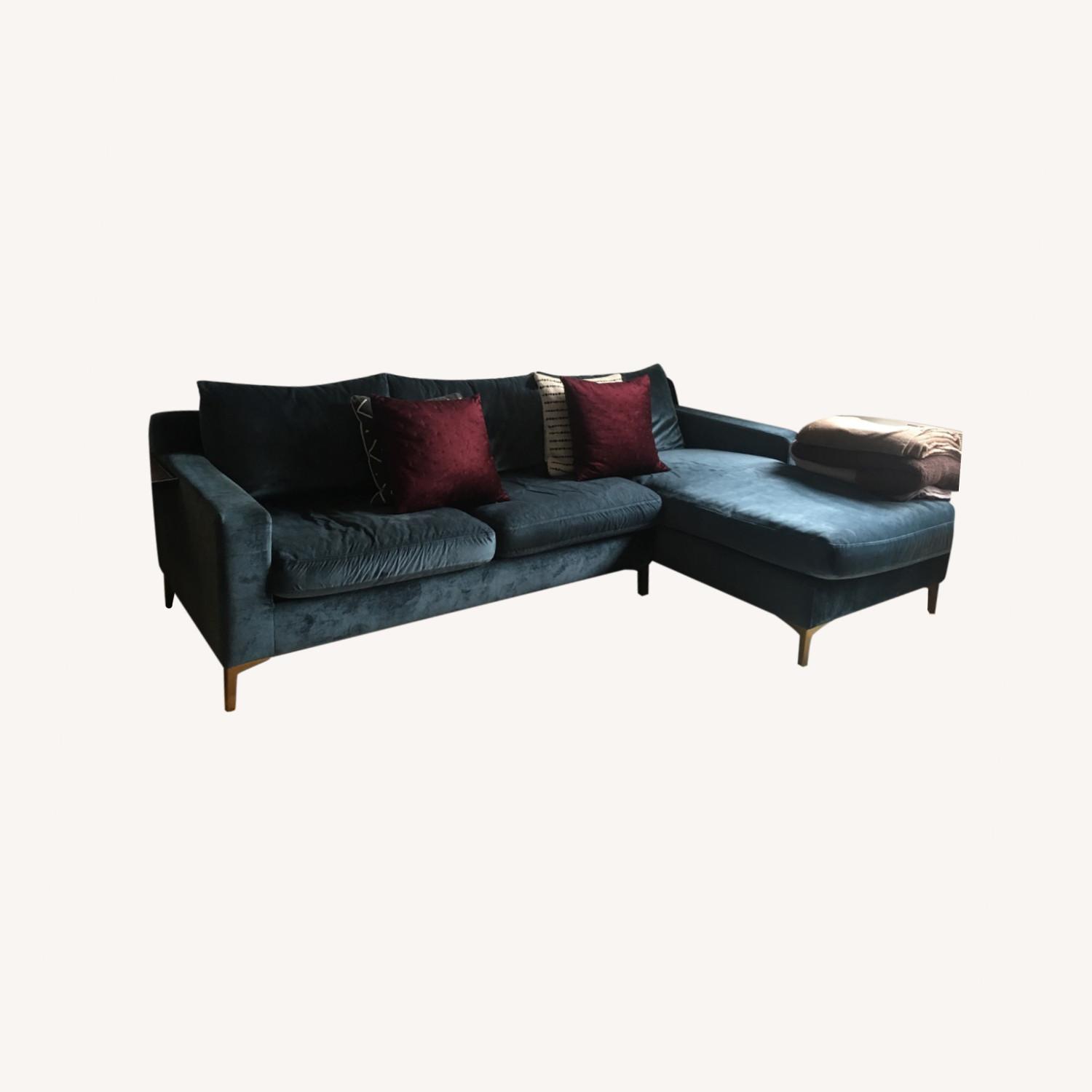 Interior Define Sectional with Chaise - image-0