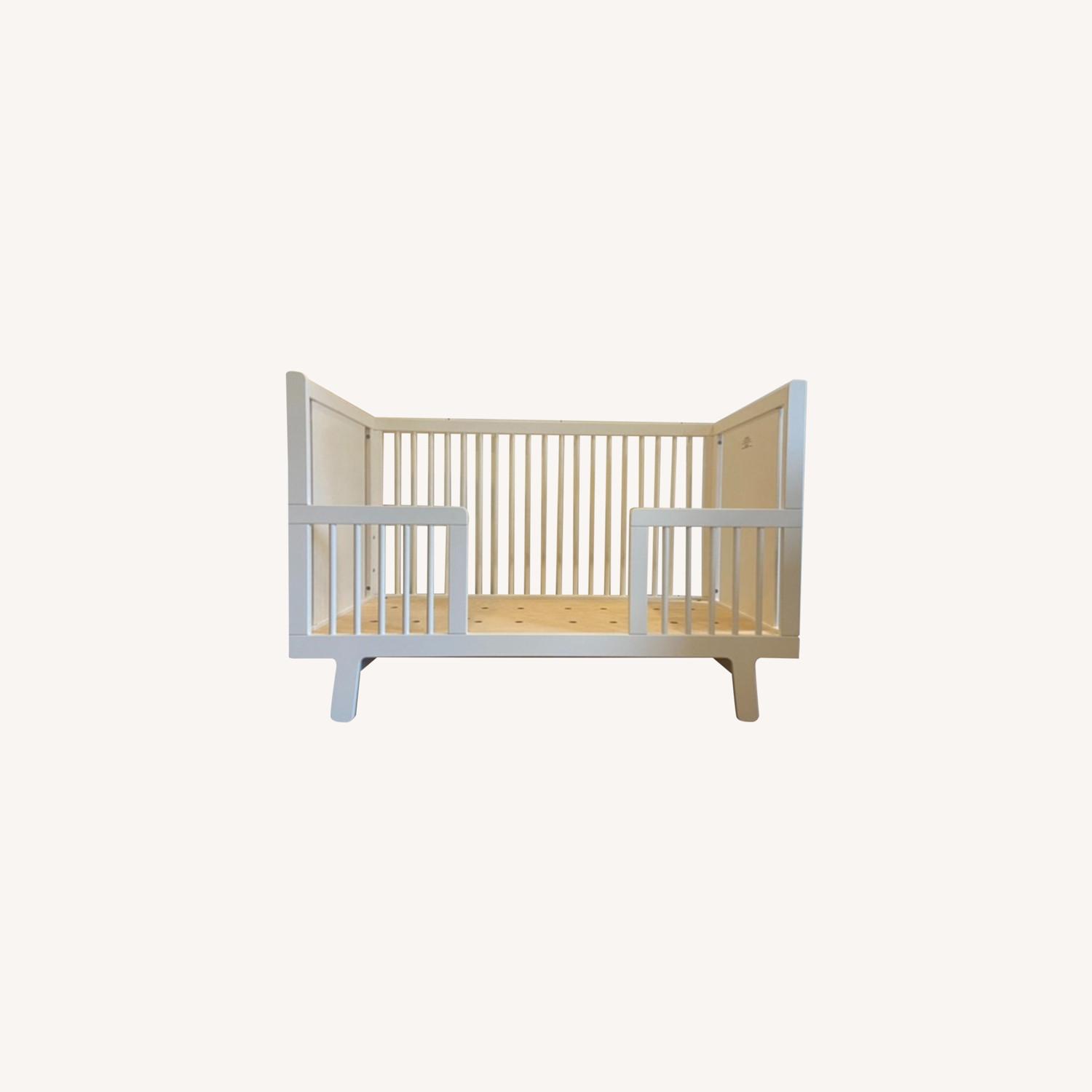 Oeuf Sparrow Crib + Toddler Bed Conversion Kit AptDeco