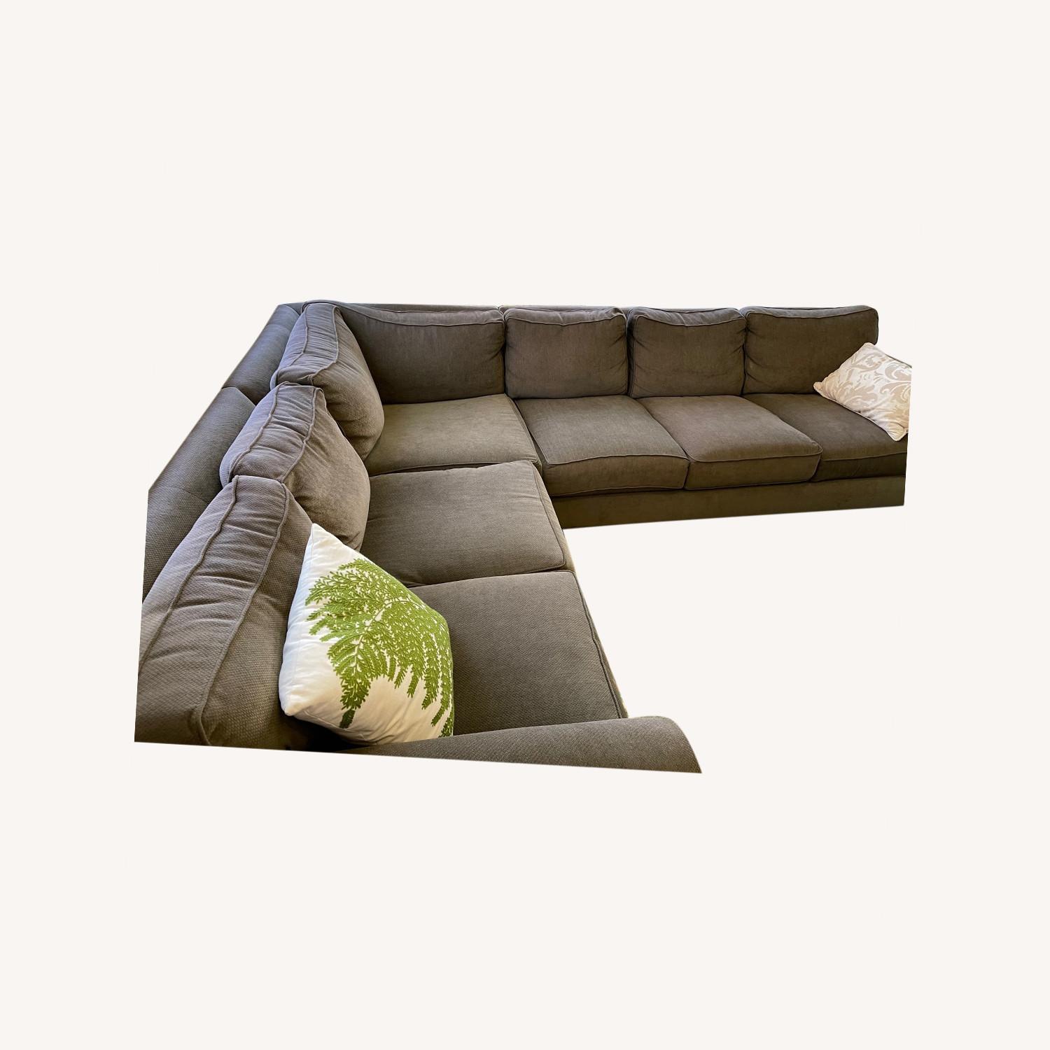 Ethan Allen Richmond ThreePiece Sectional Couch AptDeco