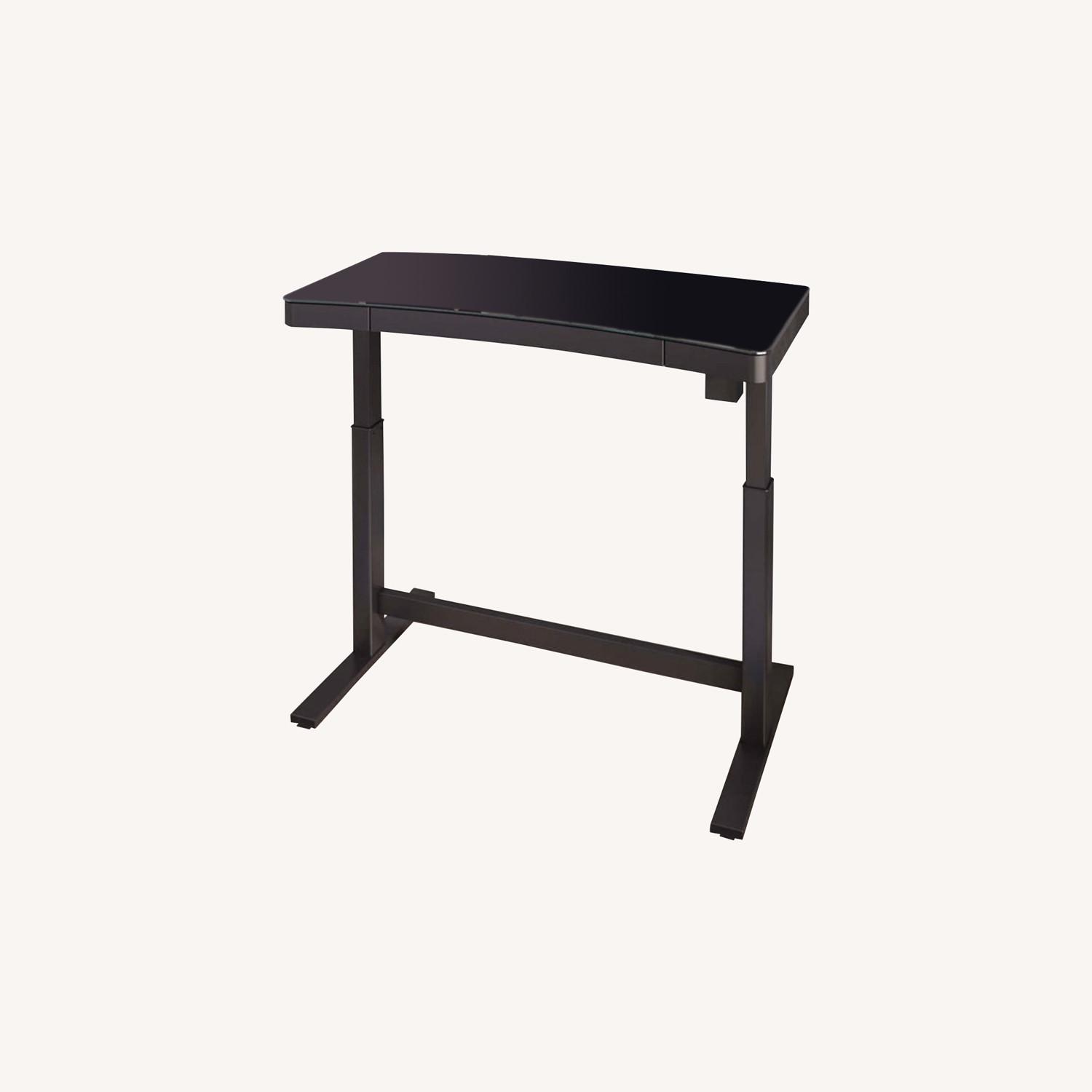 Tresanti 47" Adjustable Height Desk AptDeco