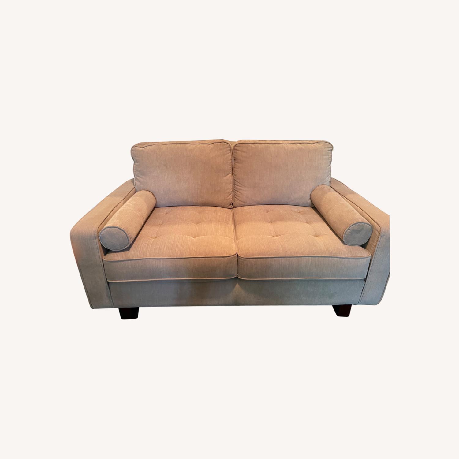 Bob's Discount Loveseat AptDeco