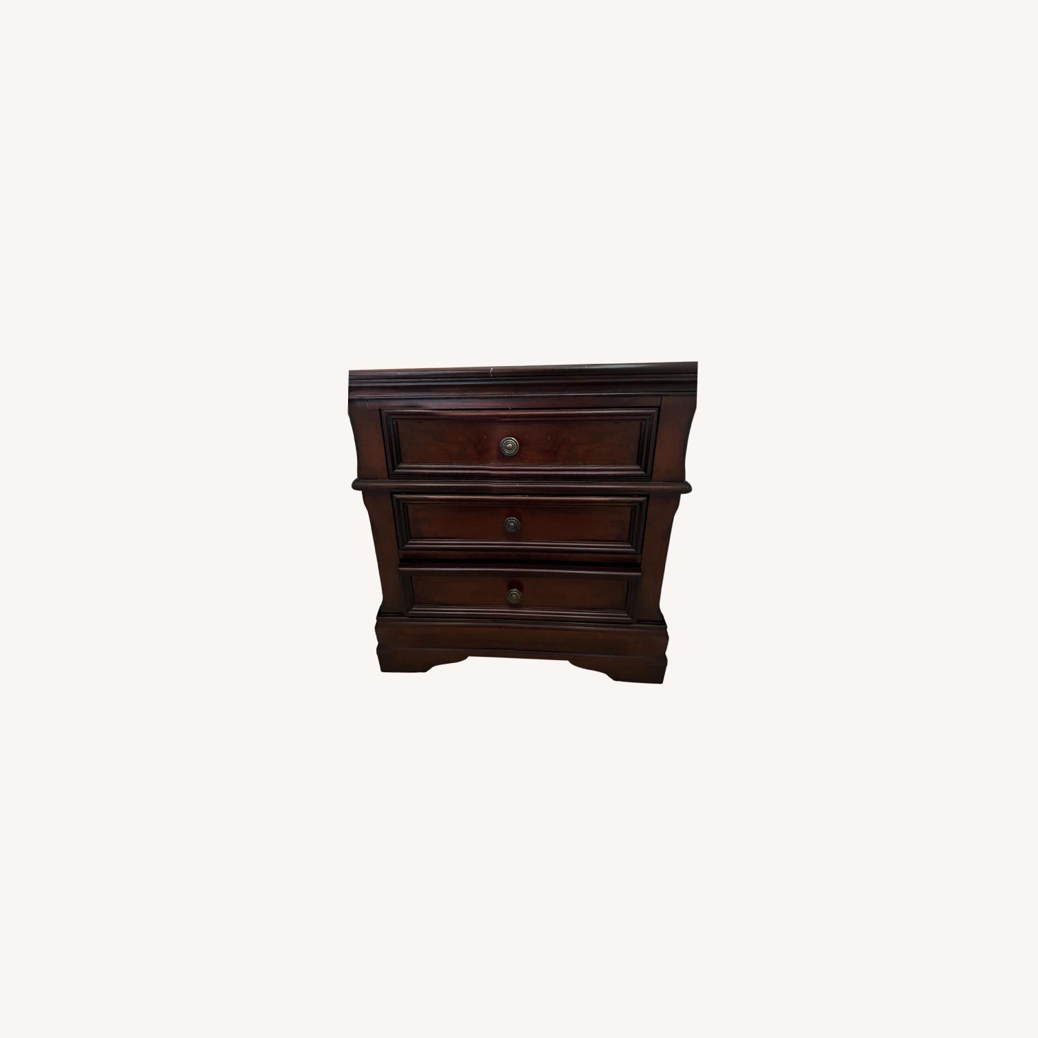 Cherry Wood 3Drawer End Table AptDeco