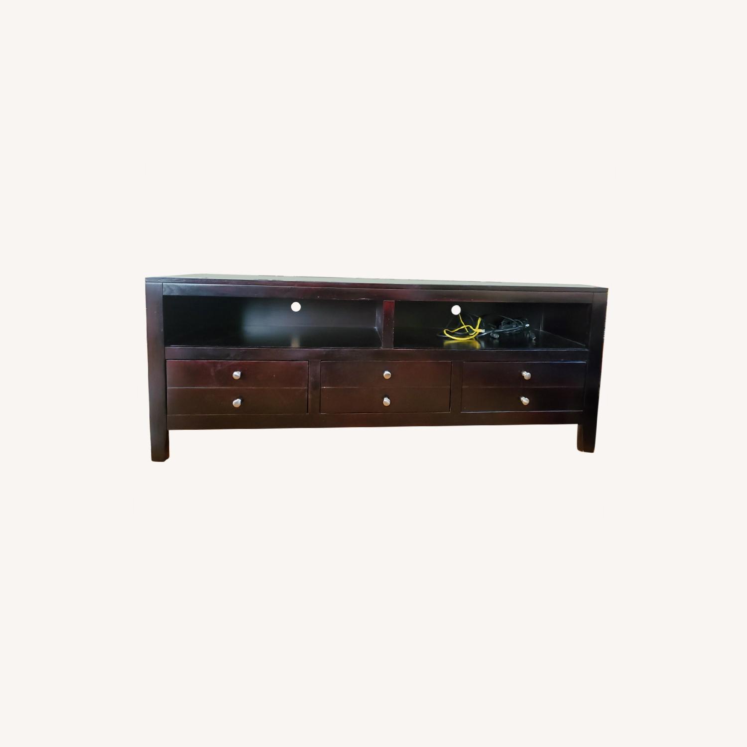 Raymour & Flanigan 60" TV Stand with Three Drawers,2 Shelves AptDeco