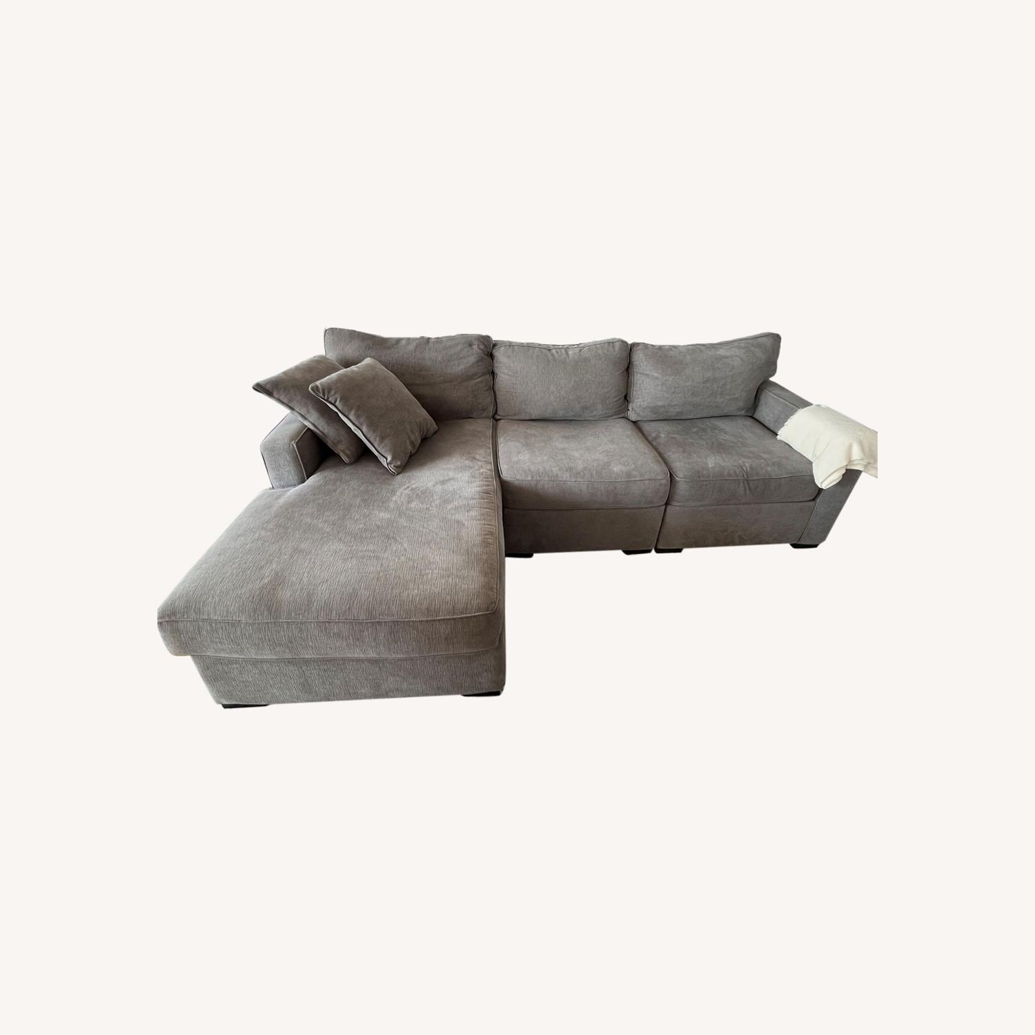 Macy's 3Piece Sectional with Chaise (Grey) AptDeco