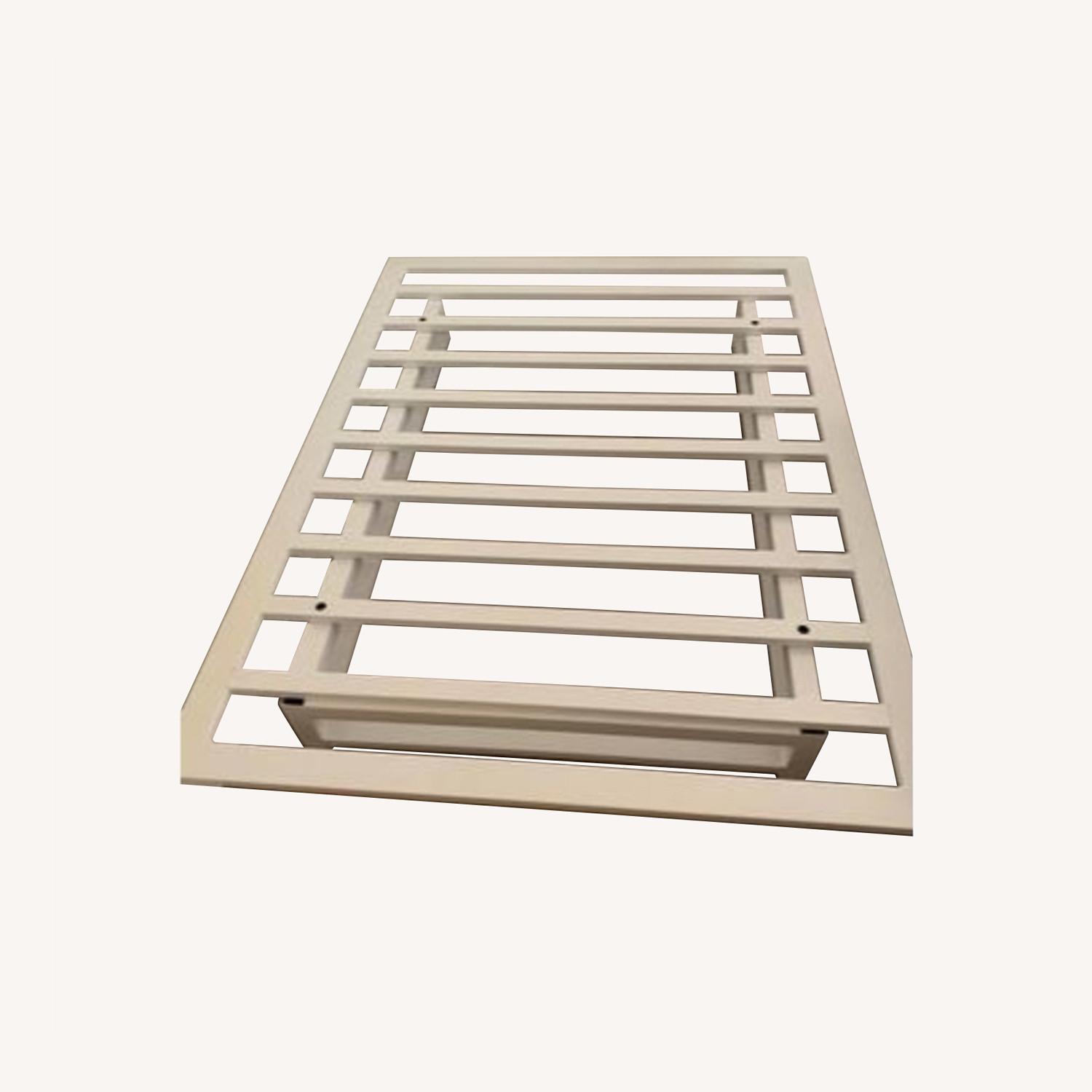 Room and Board Full Platform Bed AptDeco