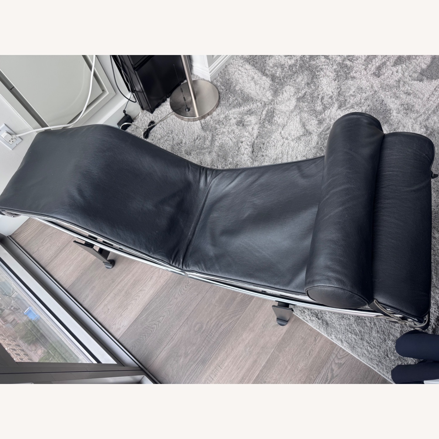 Le Corbusier LC4 Chaise lounge Cassina - image-7