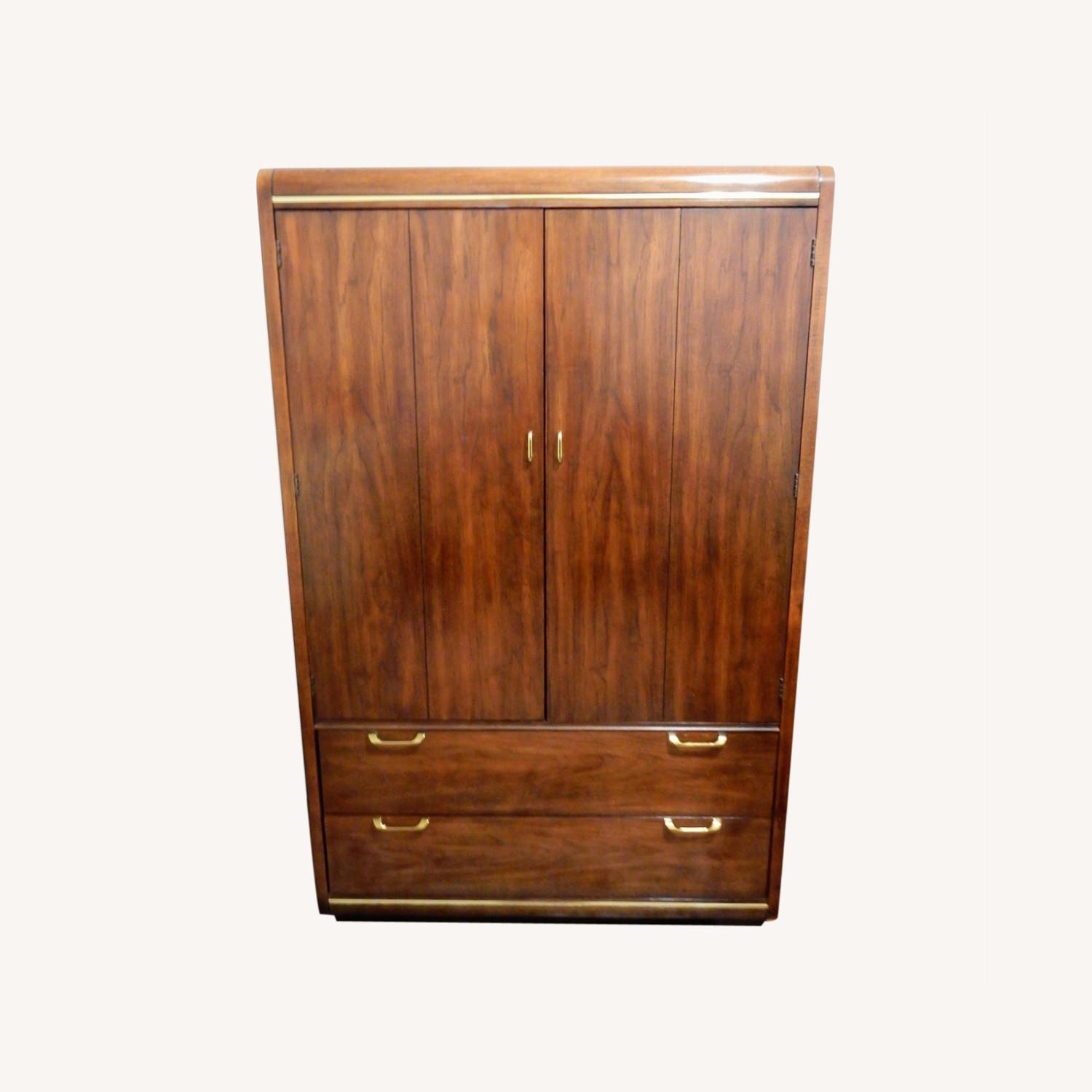 Mid Century Modern Thomasville Gentlemen's Chest AptDeco