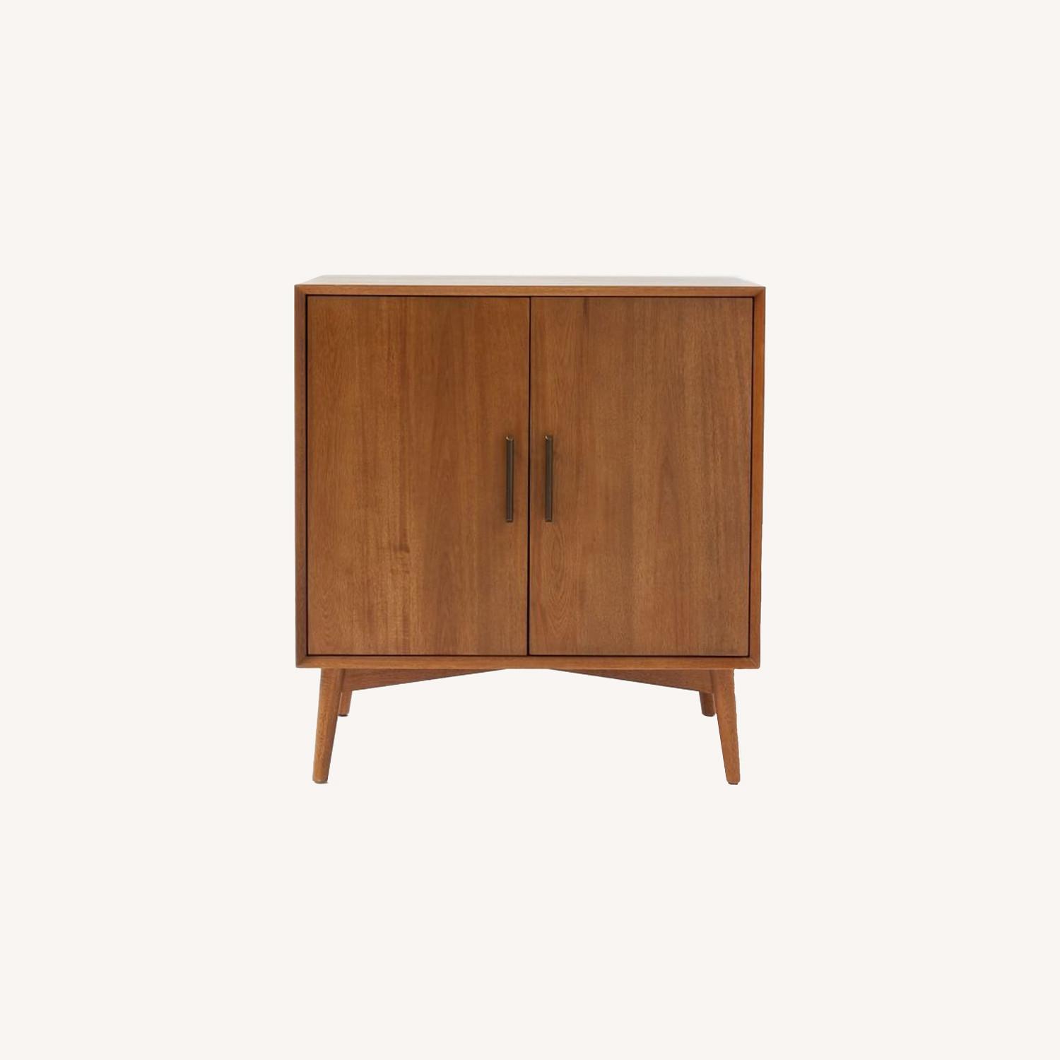 West Elm MidCentury AptDeco