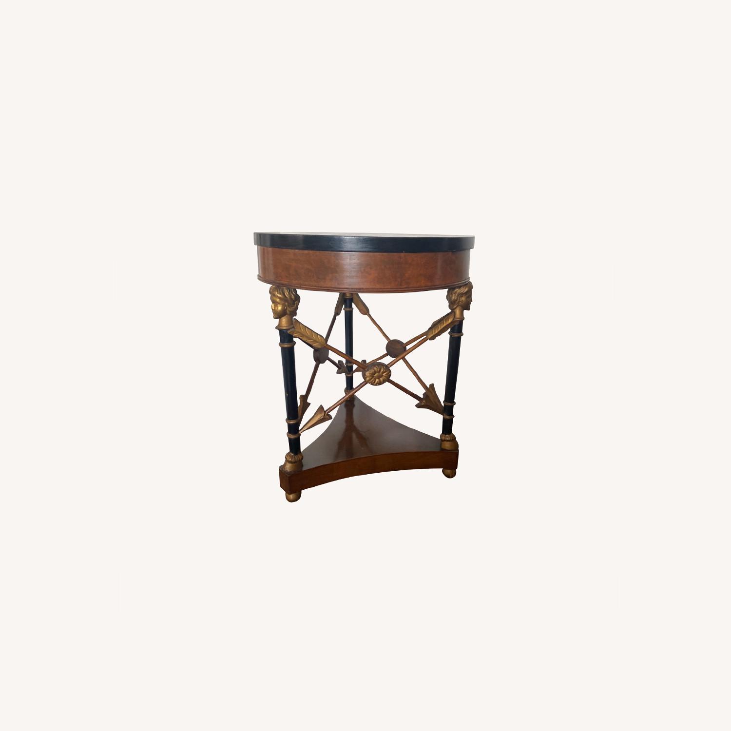 Antique Side Table Aptdeco