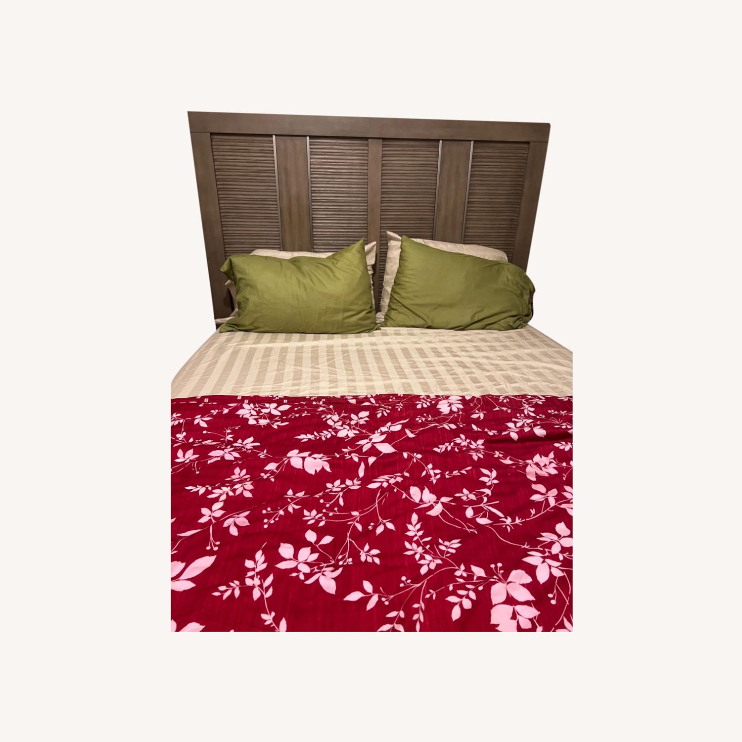 Bob's Discount Bed AptDeco