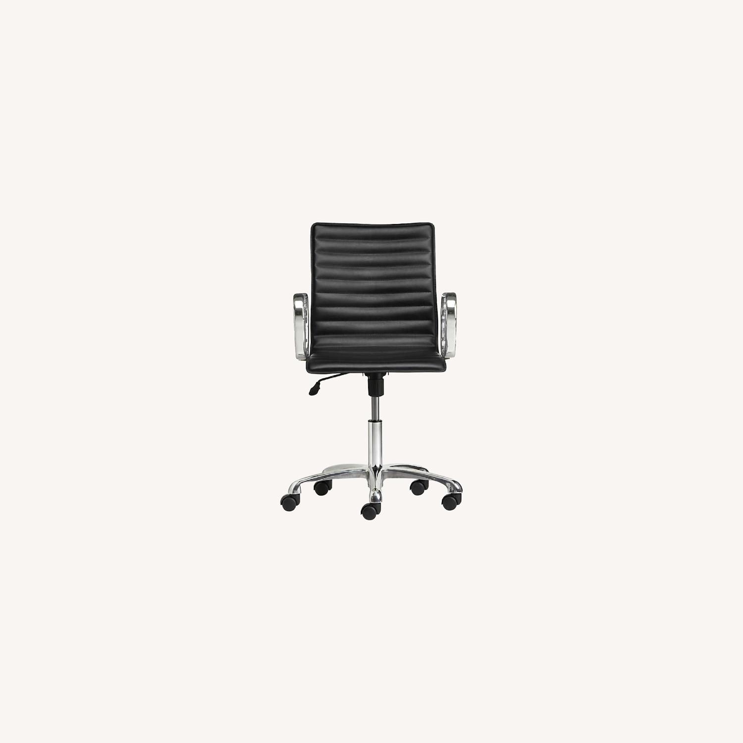 Ripple Black Leather Office Chair with Chrome Base AptDeco