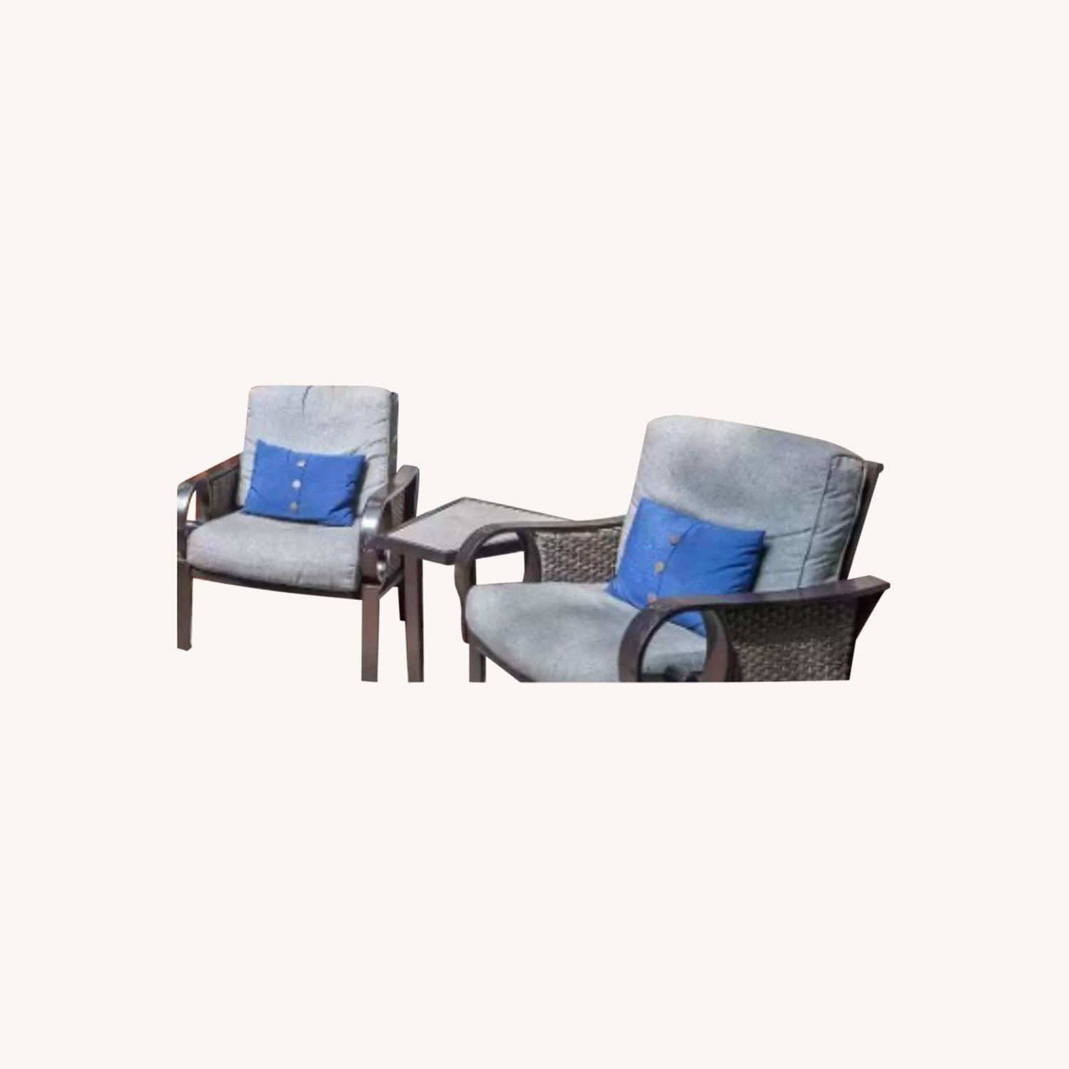 La-Z-Boy 5 Piece Wicker/Rattan Patio Furniture Set with Cush - image-5