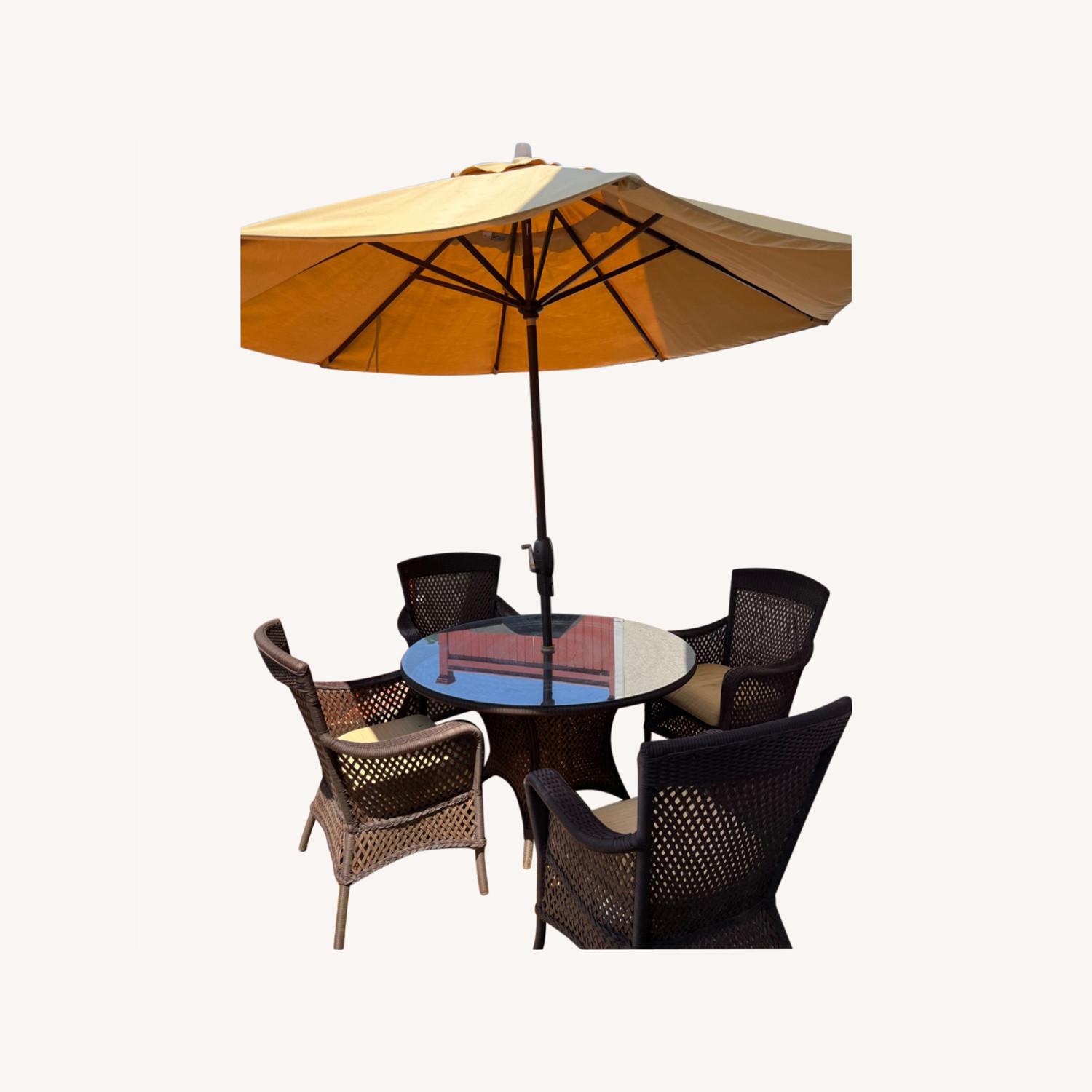 Outdoor Dining Set with Umbrella AptDeco