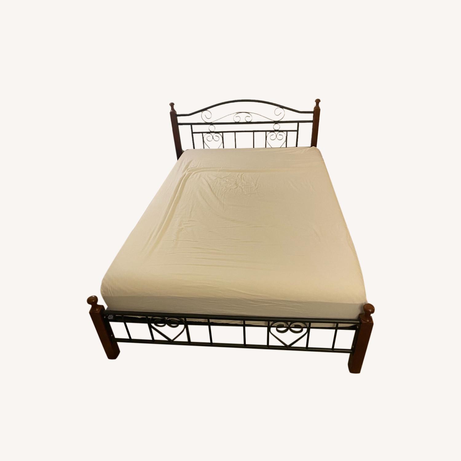 Metal Wire and Wood Leg Full Bed Frame AptDeco