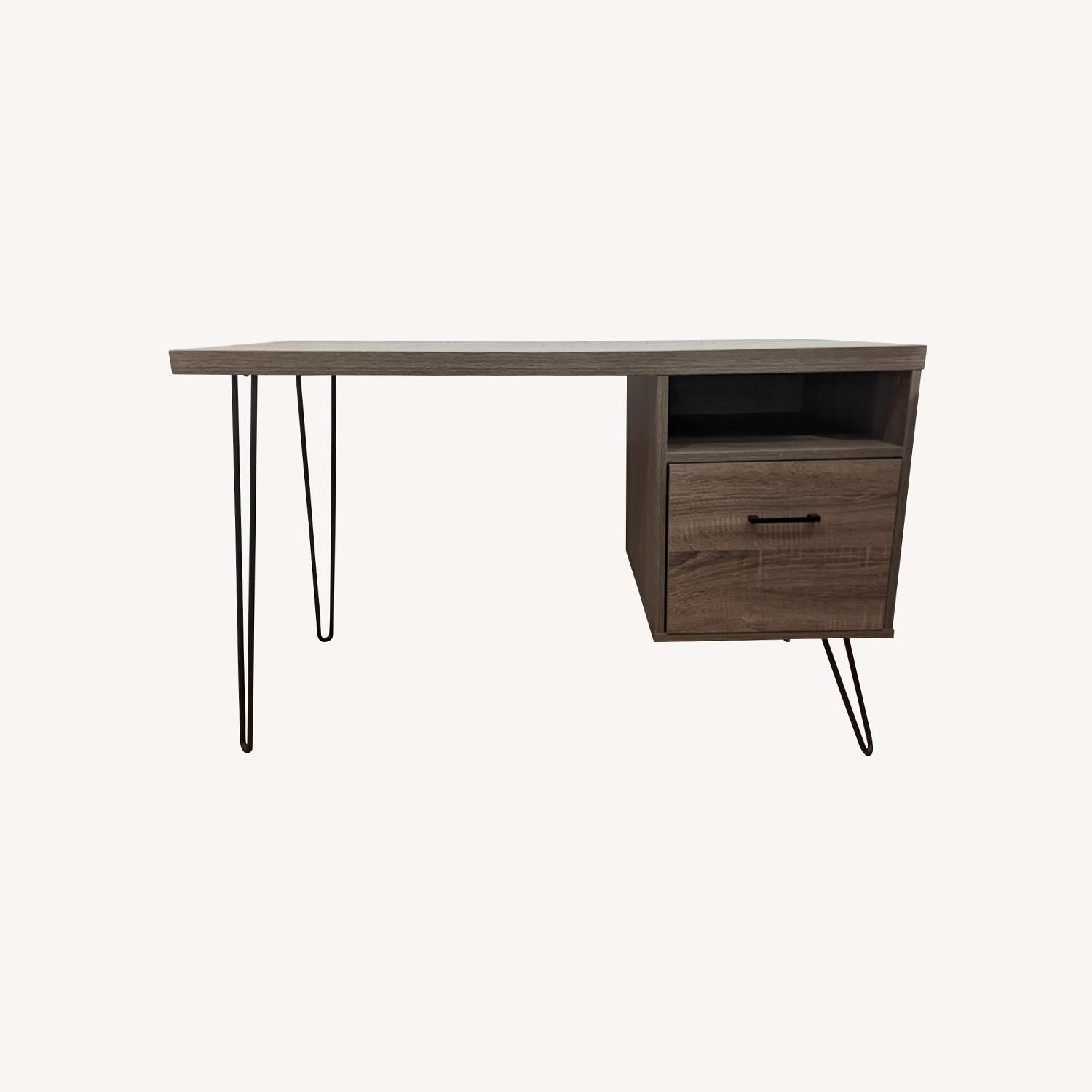 Unique Desk, with Deep Drawer - image-0