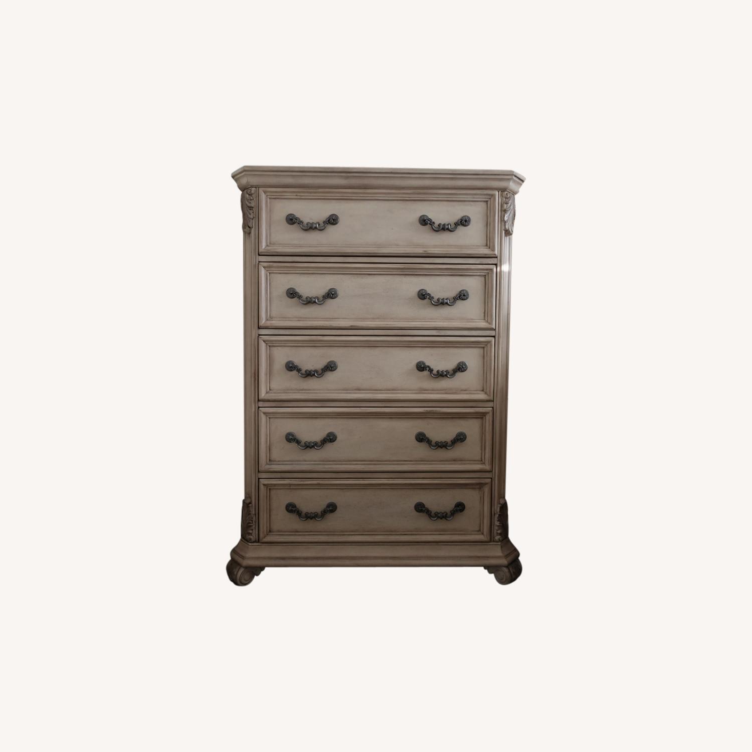 Liberty Furniture Ivory Dresser - image-0