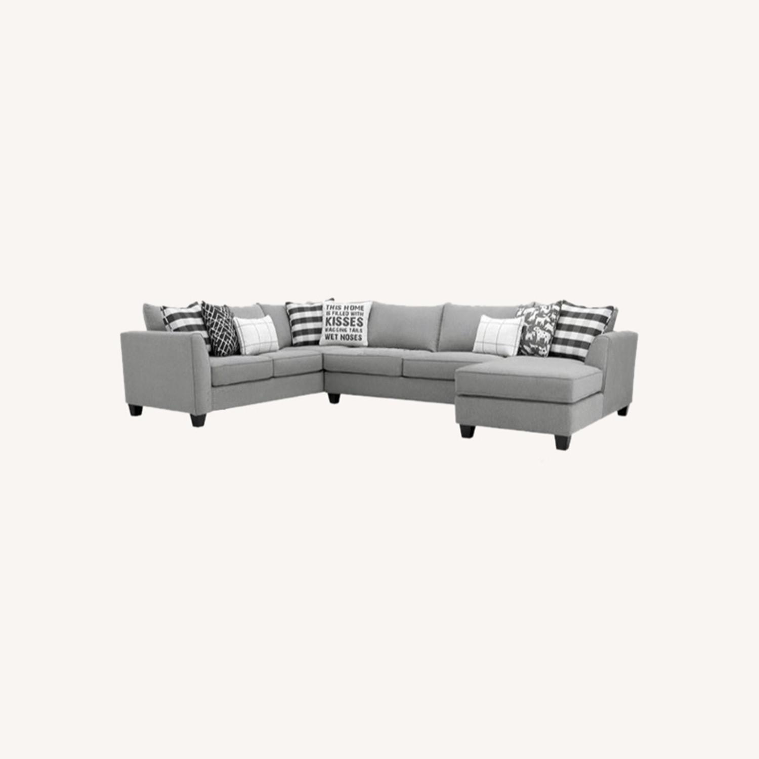 Raymour and Flanigan Daine 3pc Sectional Sofa AptDeco
