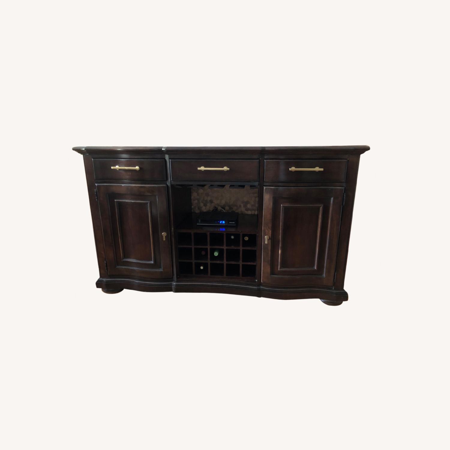 Bernhardt Furniture Sideboard / Credenza - image-4