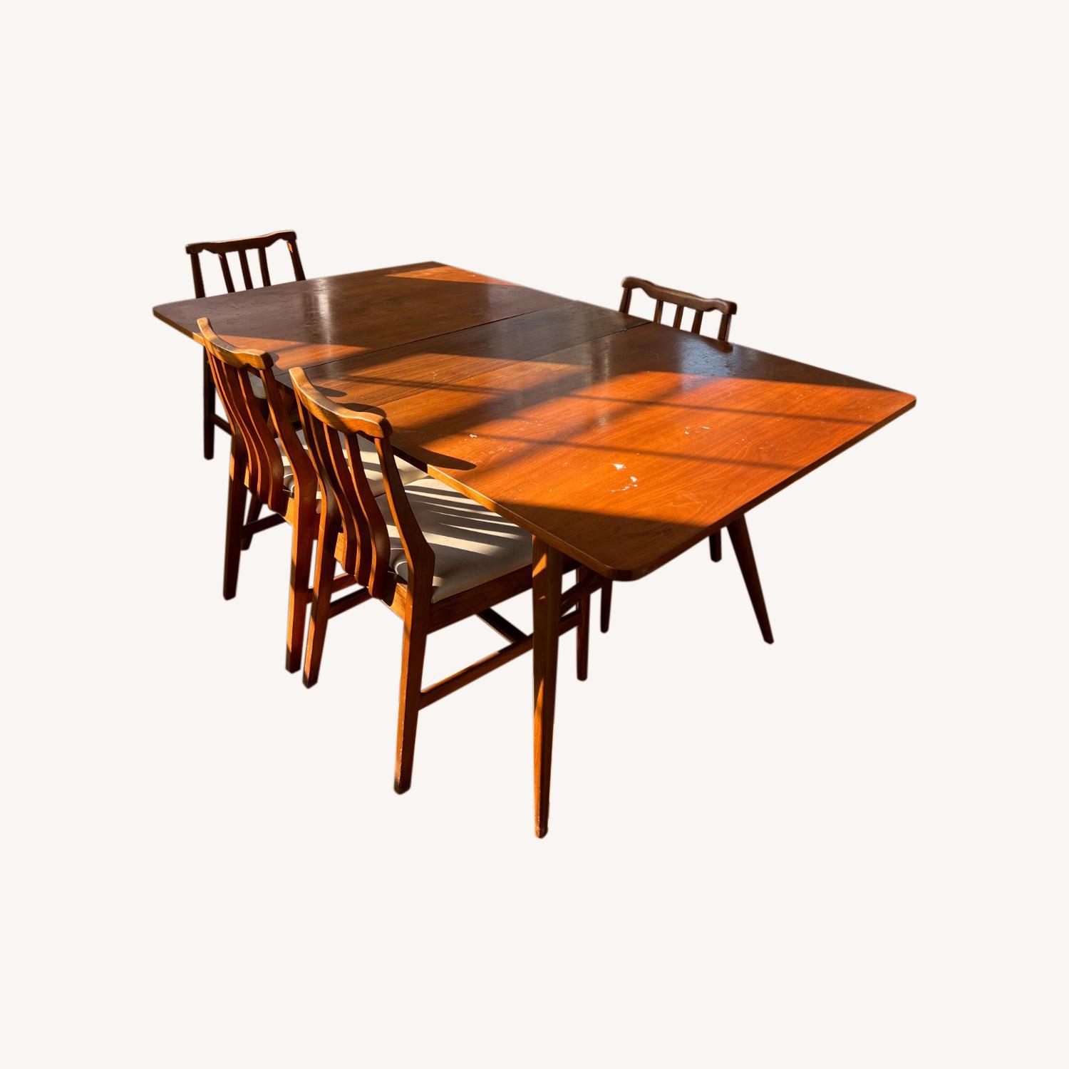 Vintage Wood Table with 4 Chairs - image-0