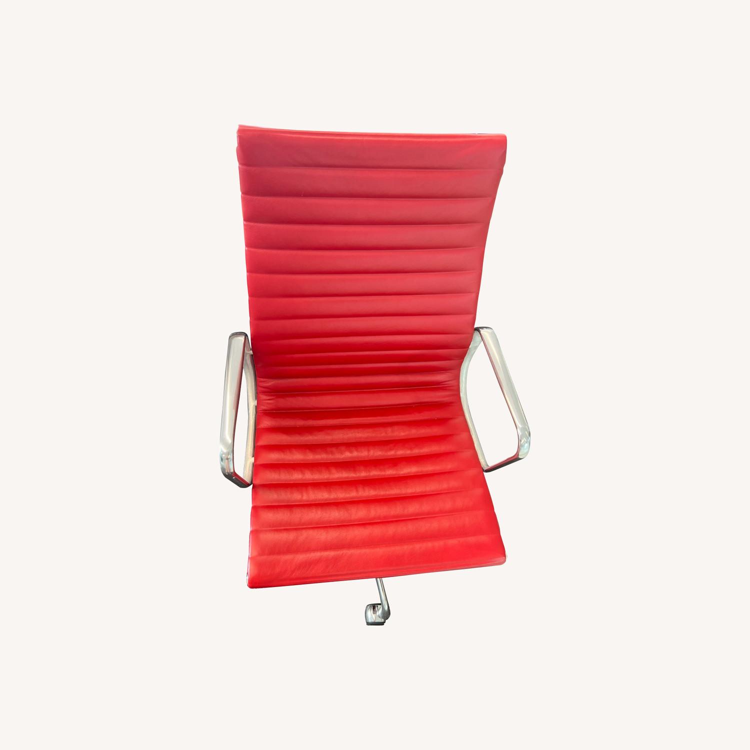 Office Chair Eames Aluminum Group Chair AptDeco