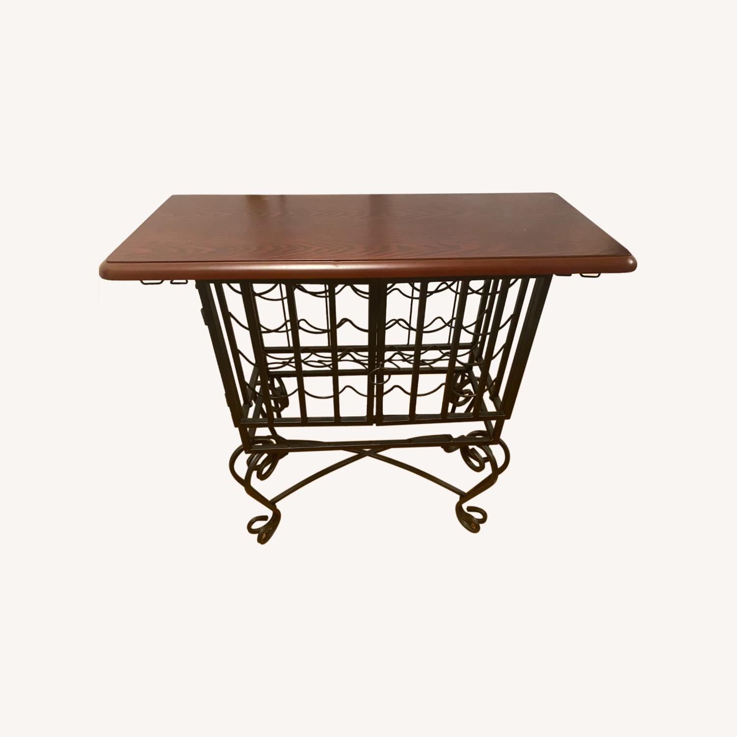 Wine Rack & Bar AptDeco