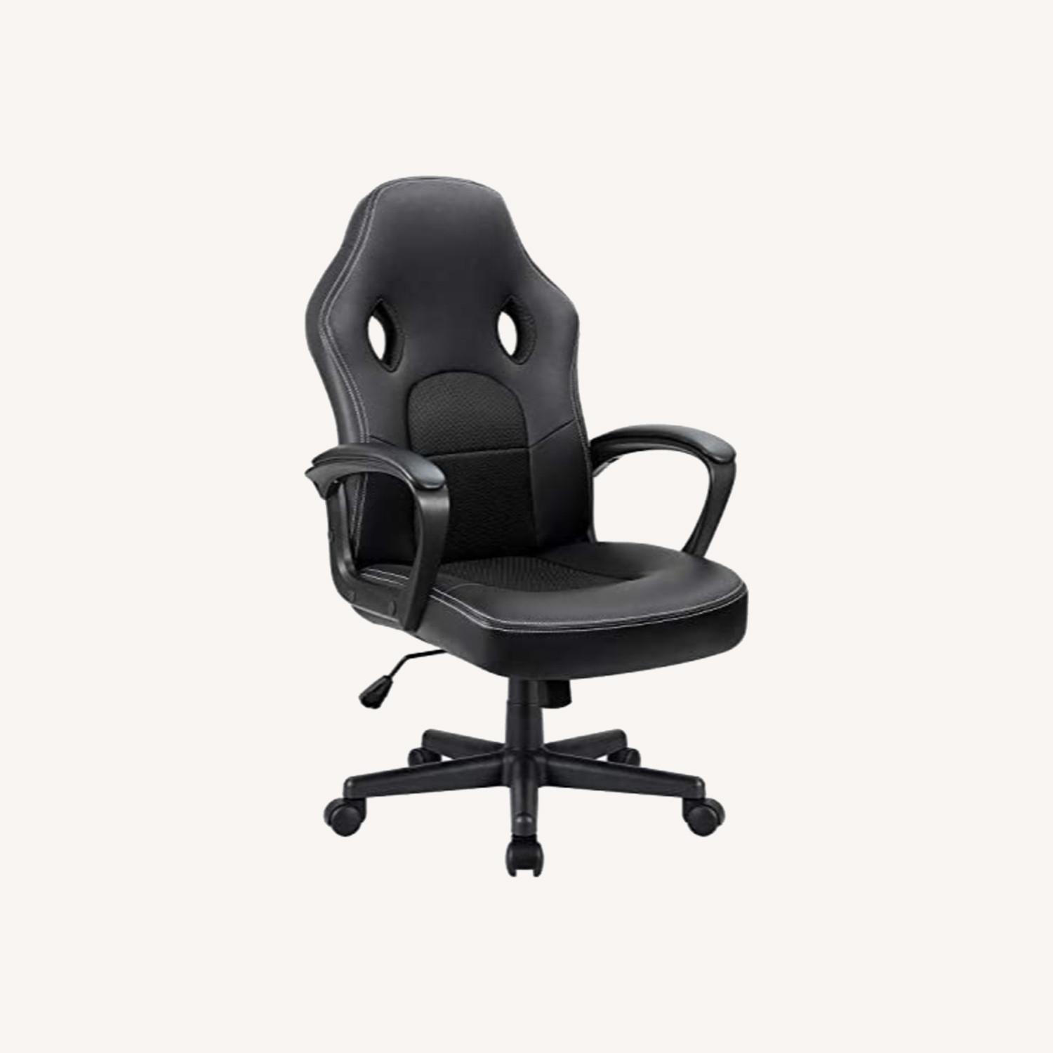 Black Gaming Chair - image-0