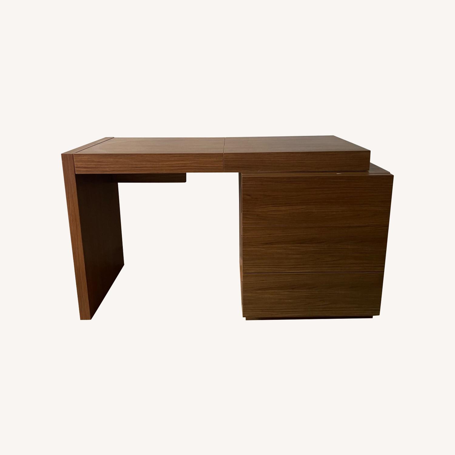 Lazzoni Custom Vanity / Dresser and Storage AptDeco