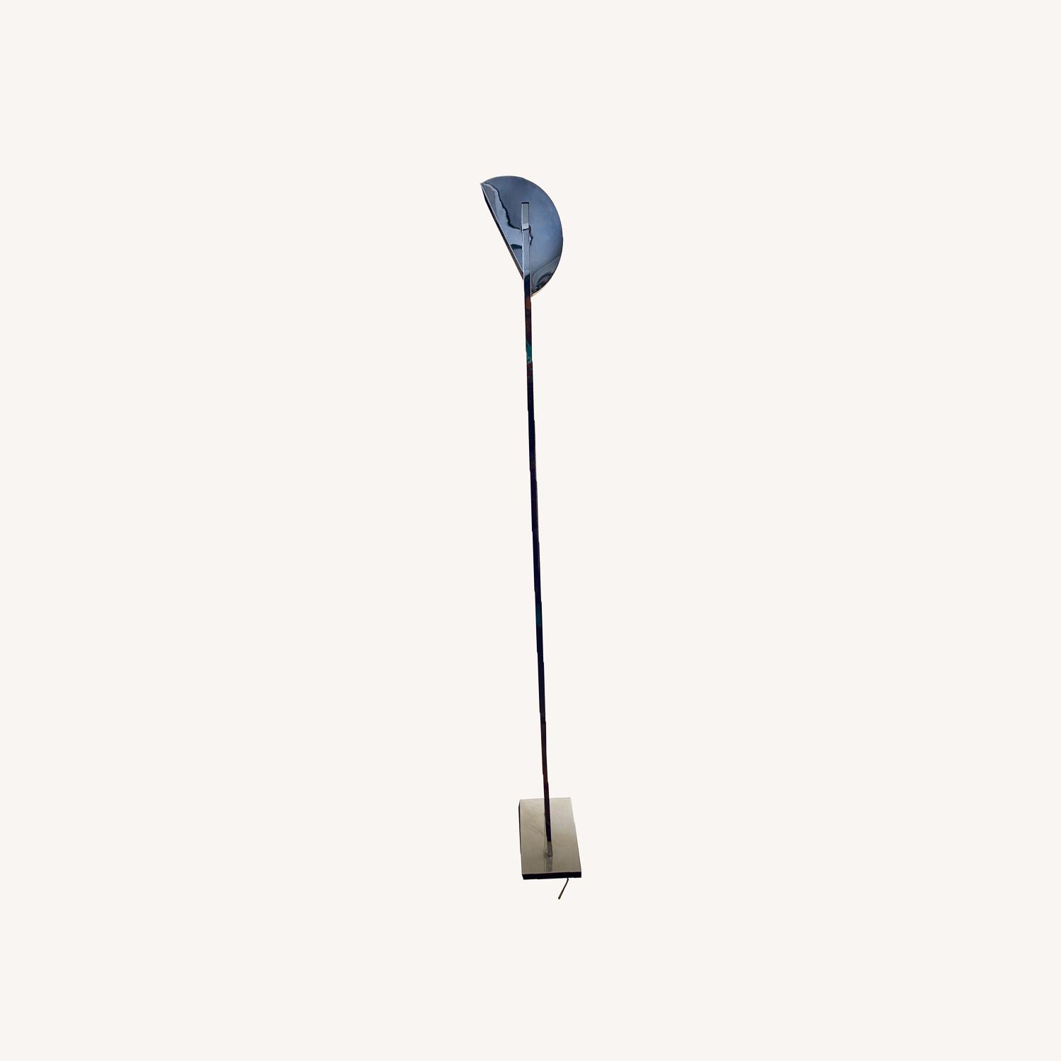 Mid-Century Modern 1960's Standing Floor Lamp - AptDeco