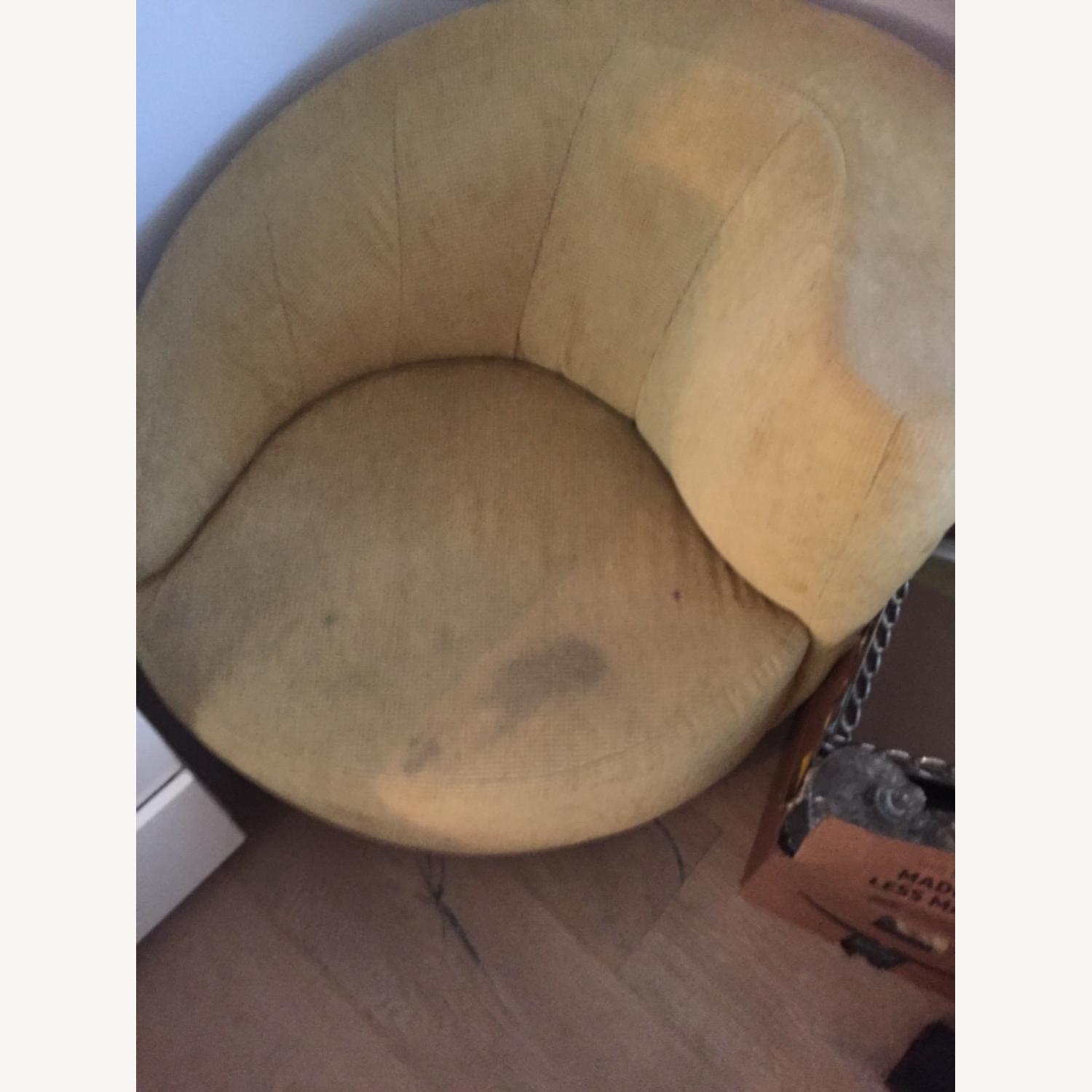 Sofa Chair - image-1